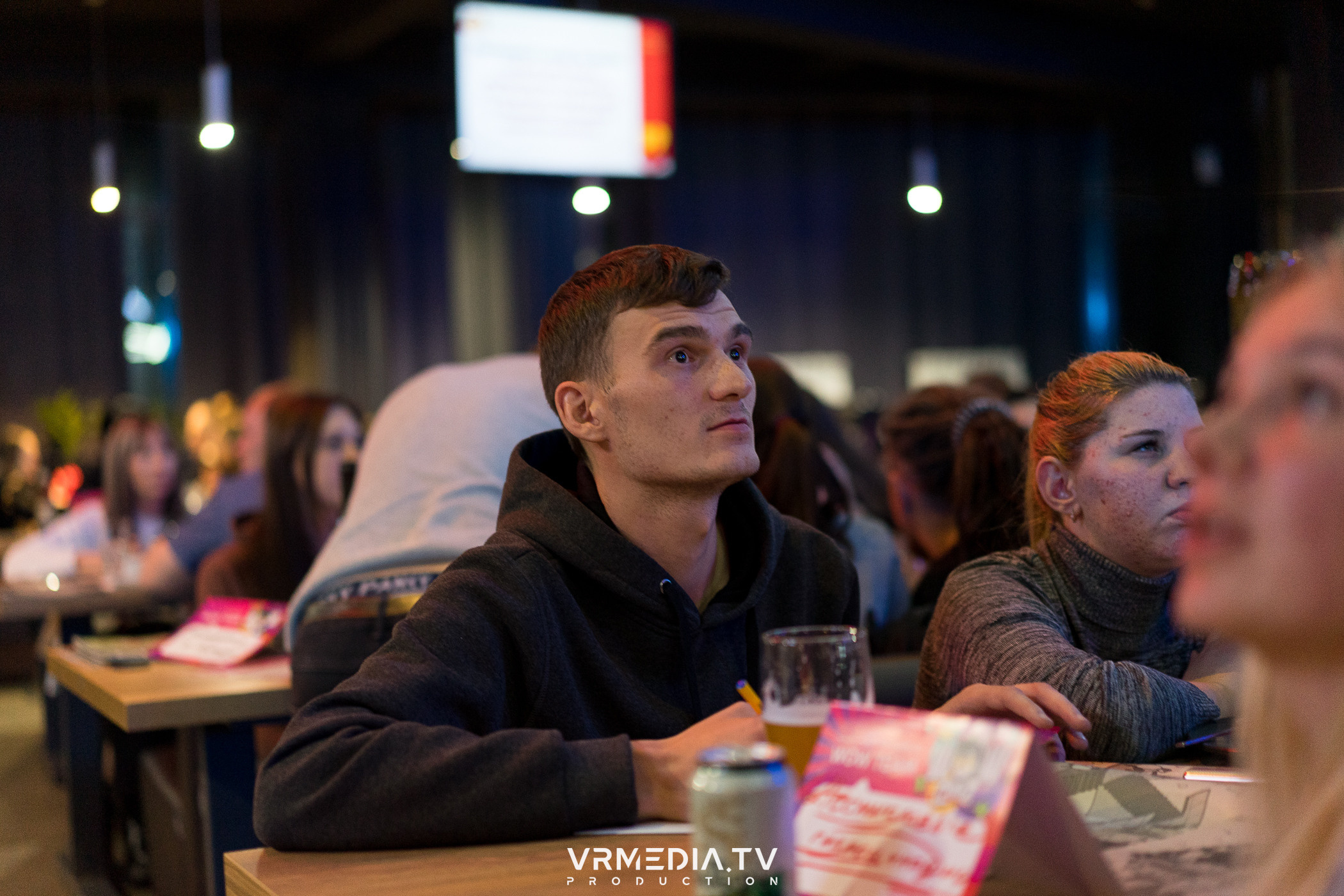 WoW QuiZ в баре «Друзья»