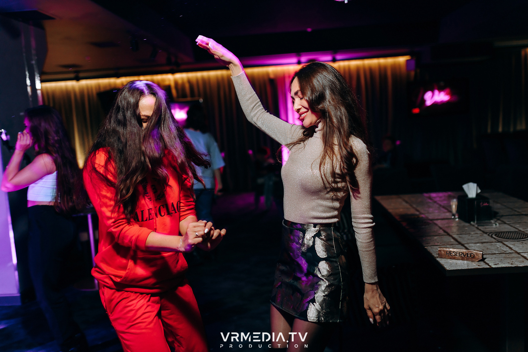 TOP CHART в караоке-баре «Volna»