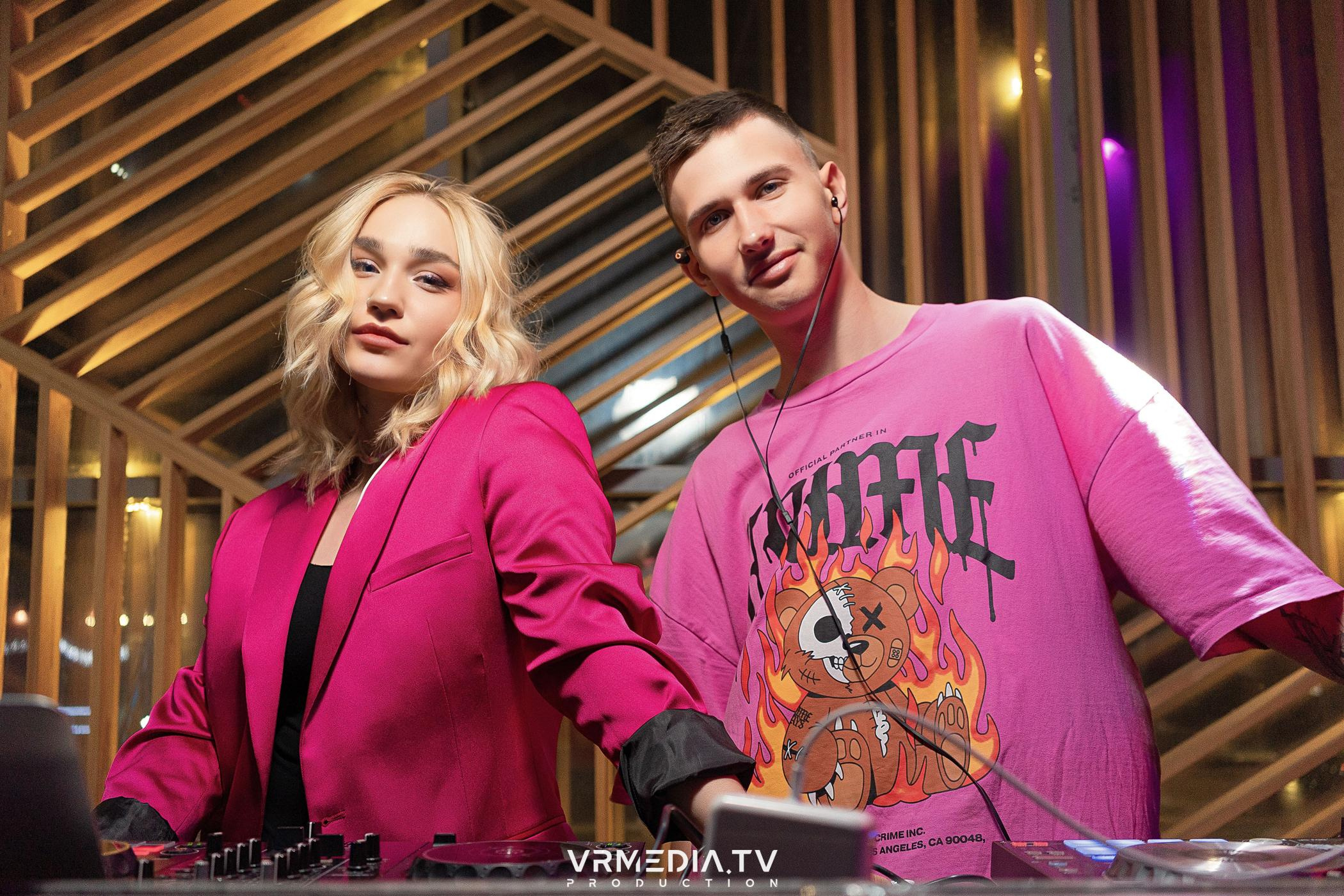 Выходные в баре «DOSKI»