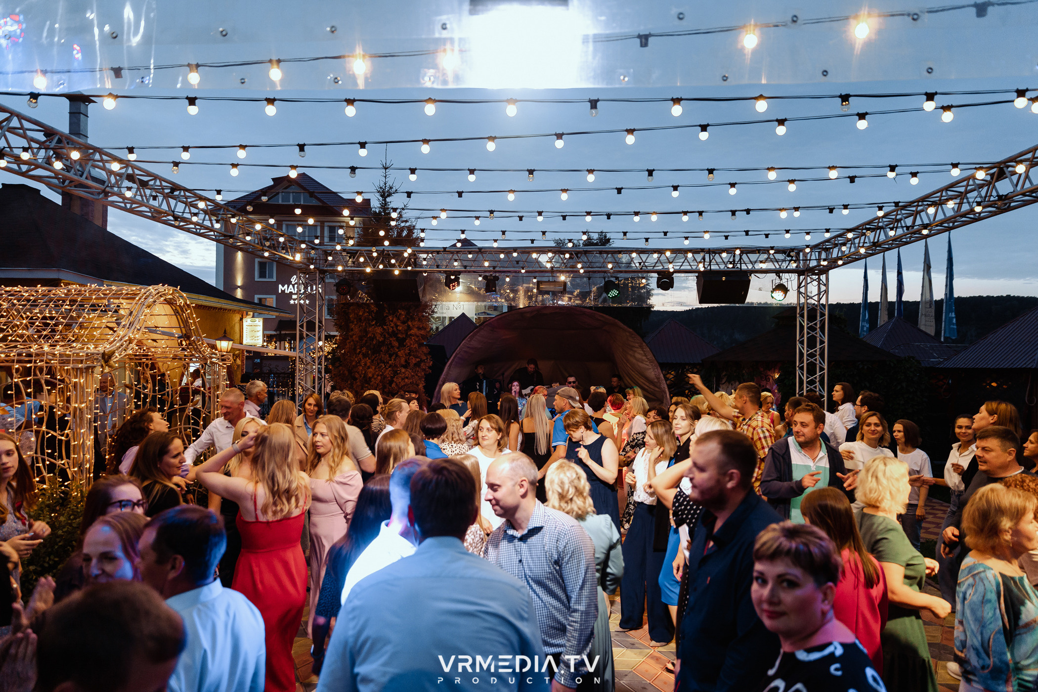 Выходные в ресторане «Лазурный берег»