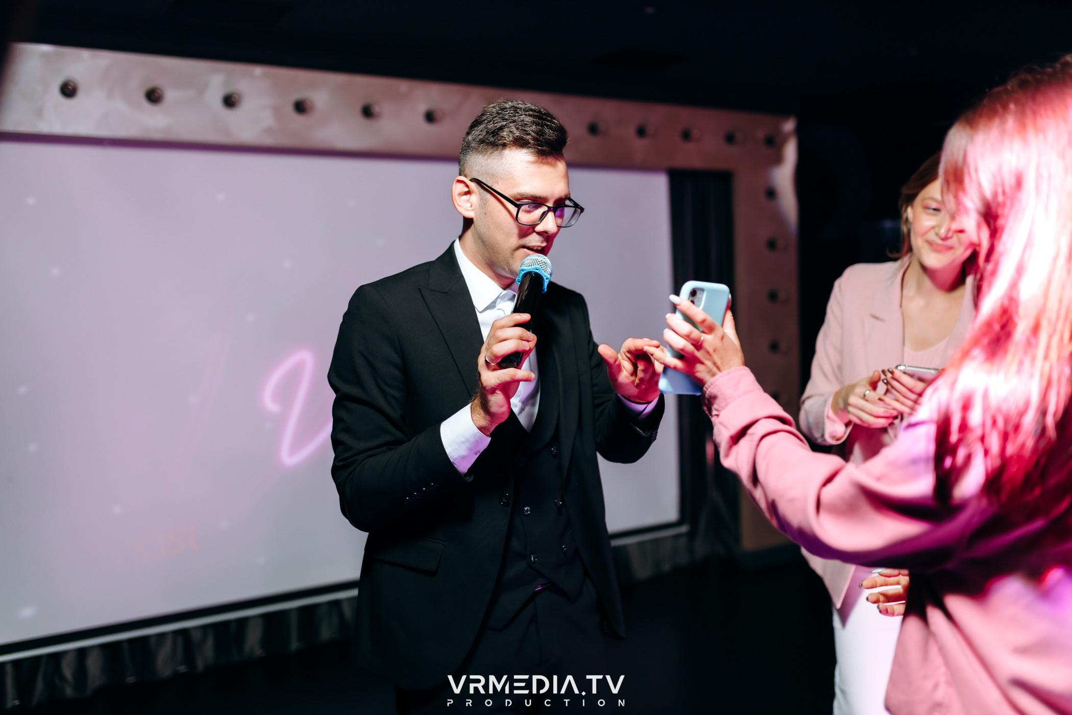 «Barbie party» в караоке-баре «Volna»