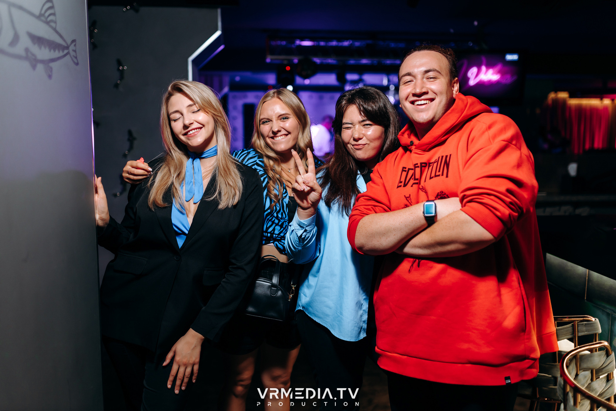 «Black Out» в караоке-баре «Volna»