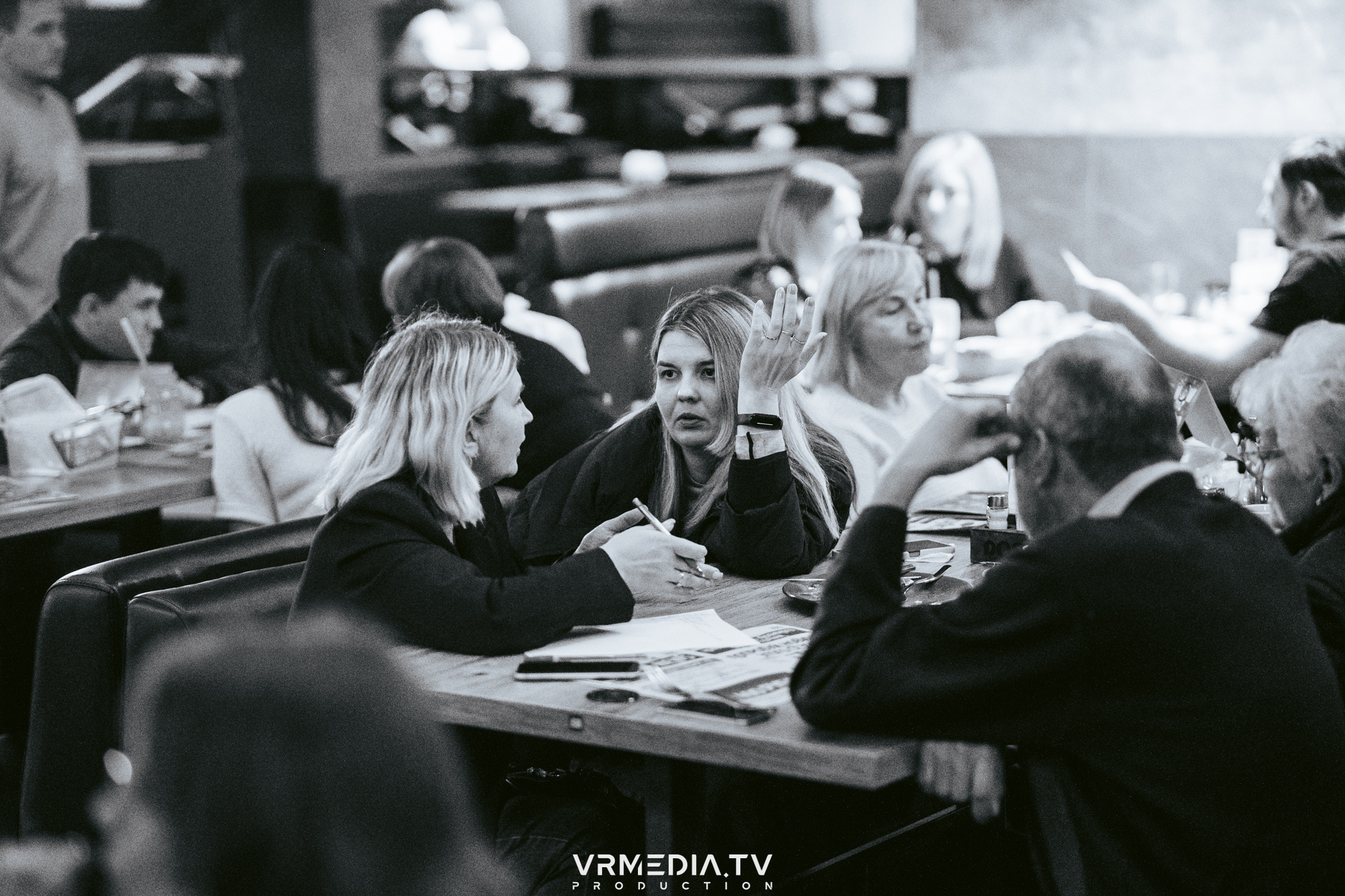 WoW QuiZ в баре «Друзья»