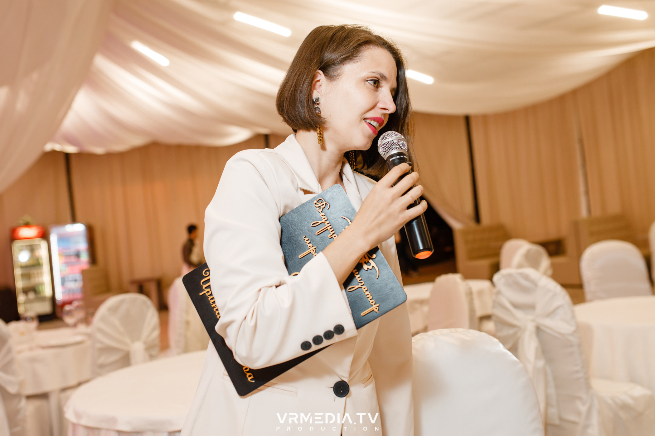 «Прошла жара» в ресторане «Империя»