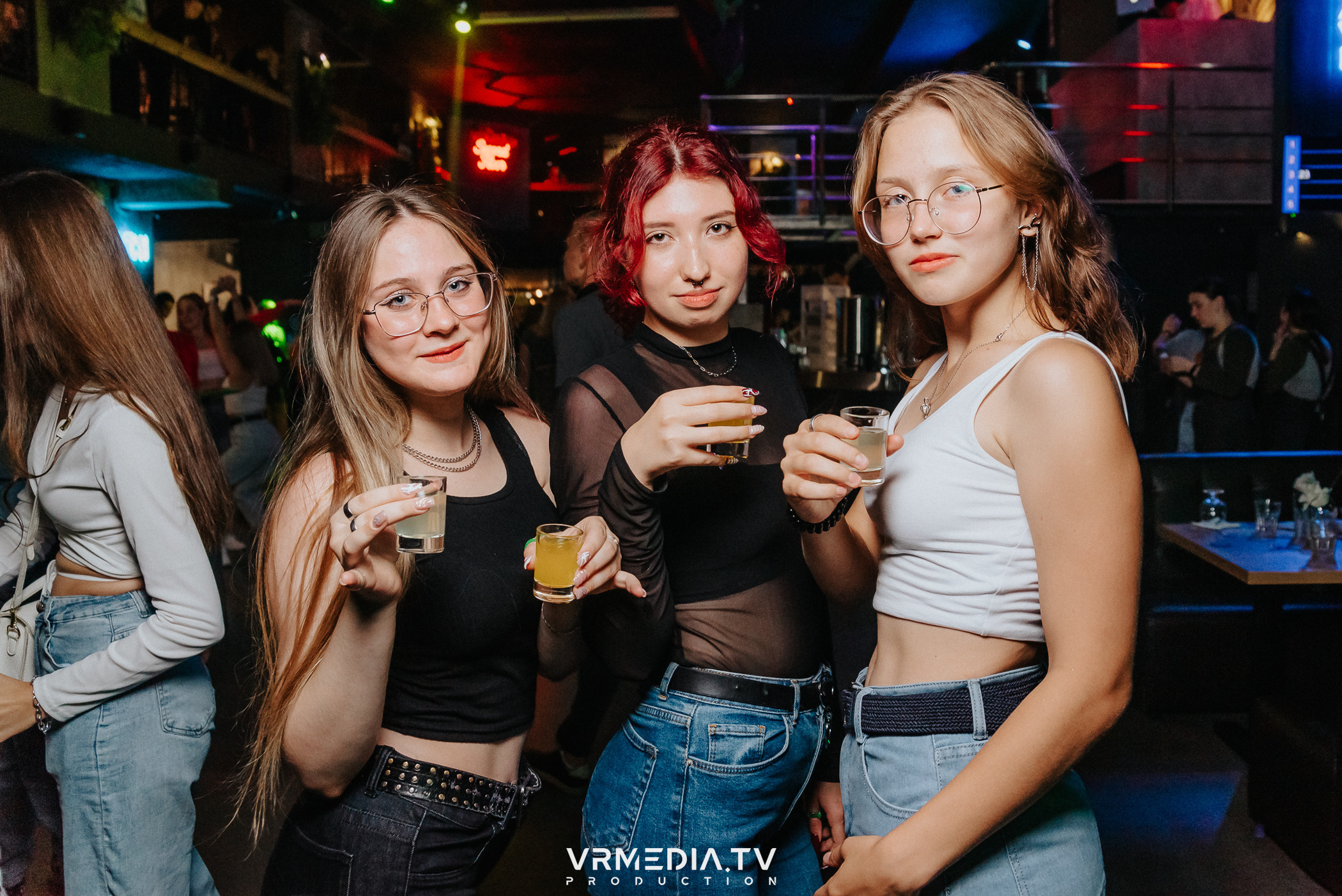 Выходные в баре «DOSKI»