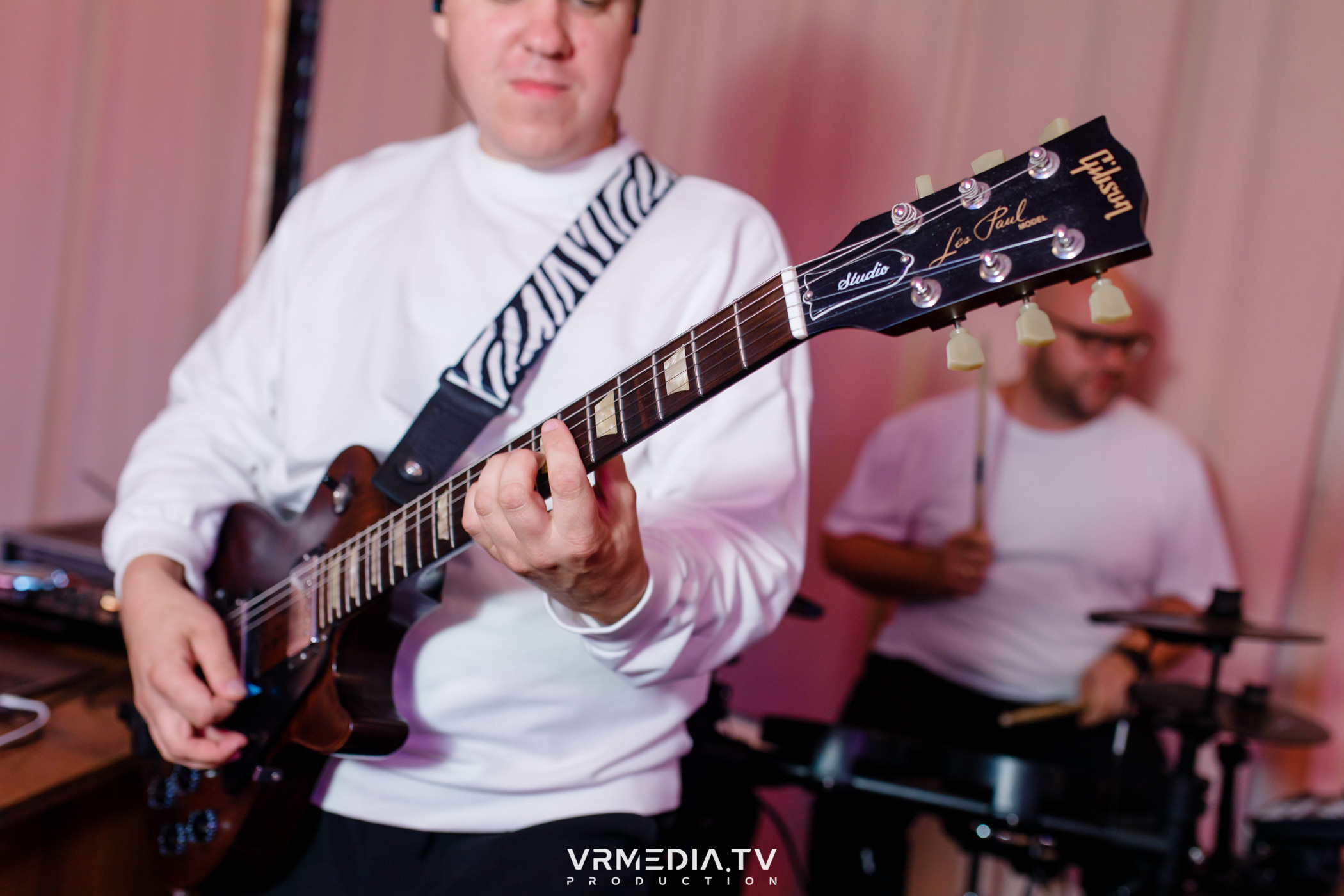 «Прошла жара» в ресторане «Империя»