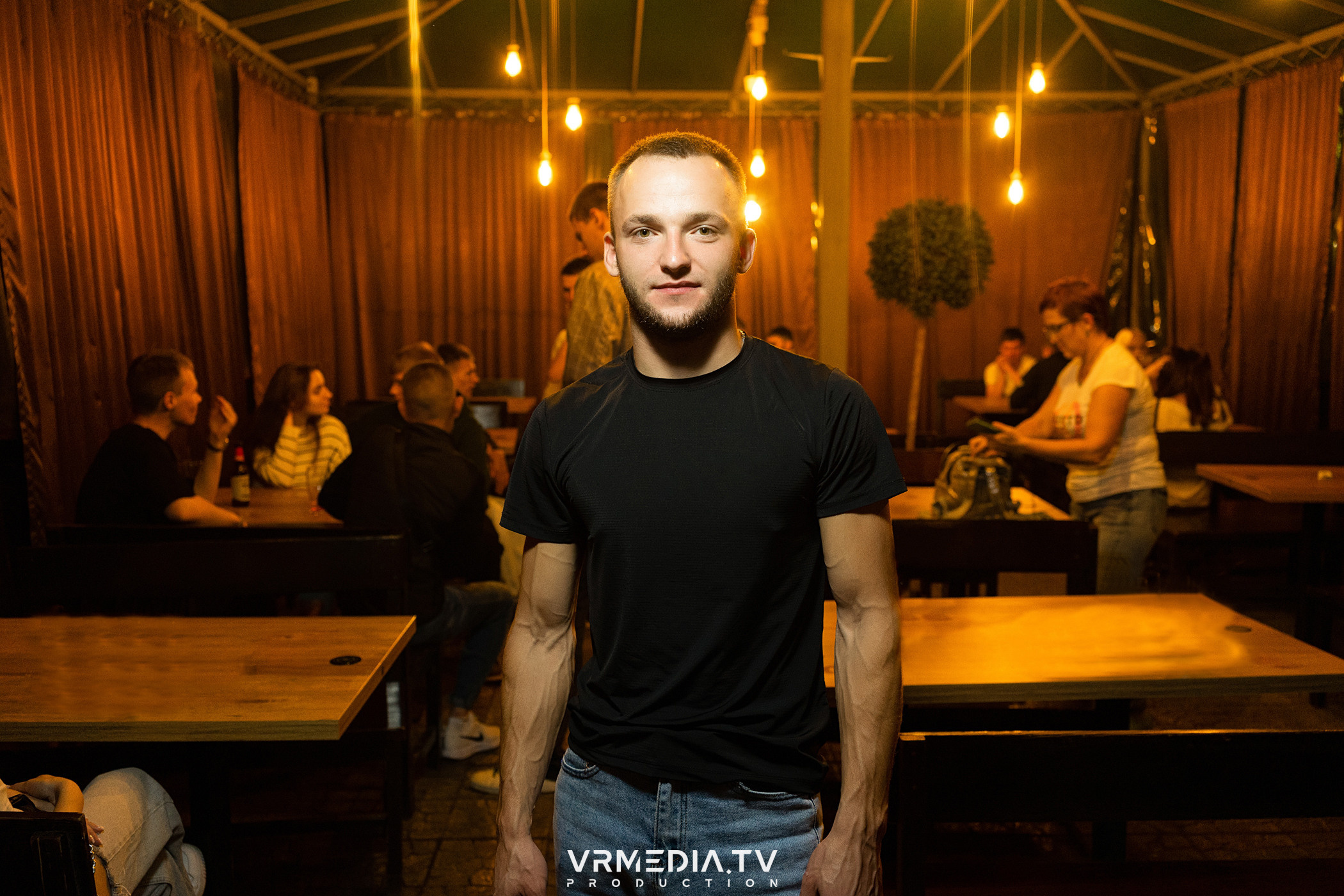 Выходные в баре «DOSKI»