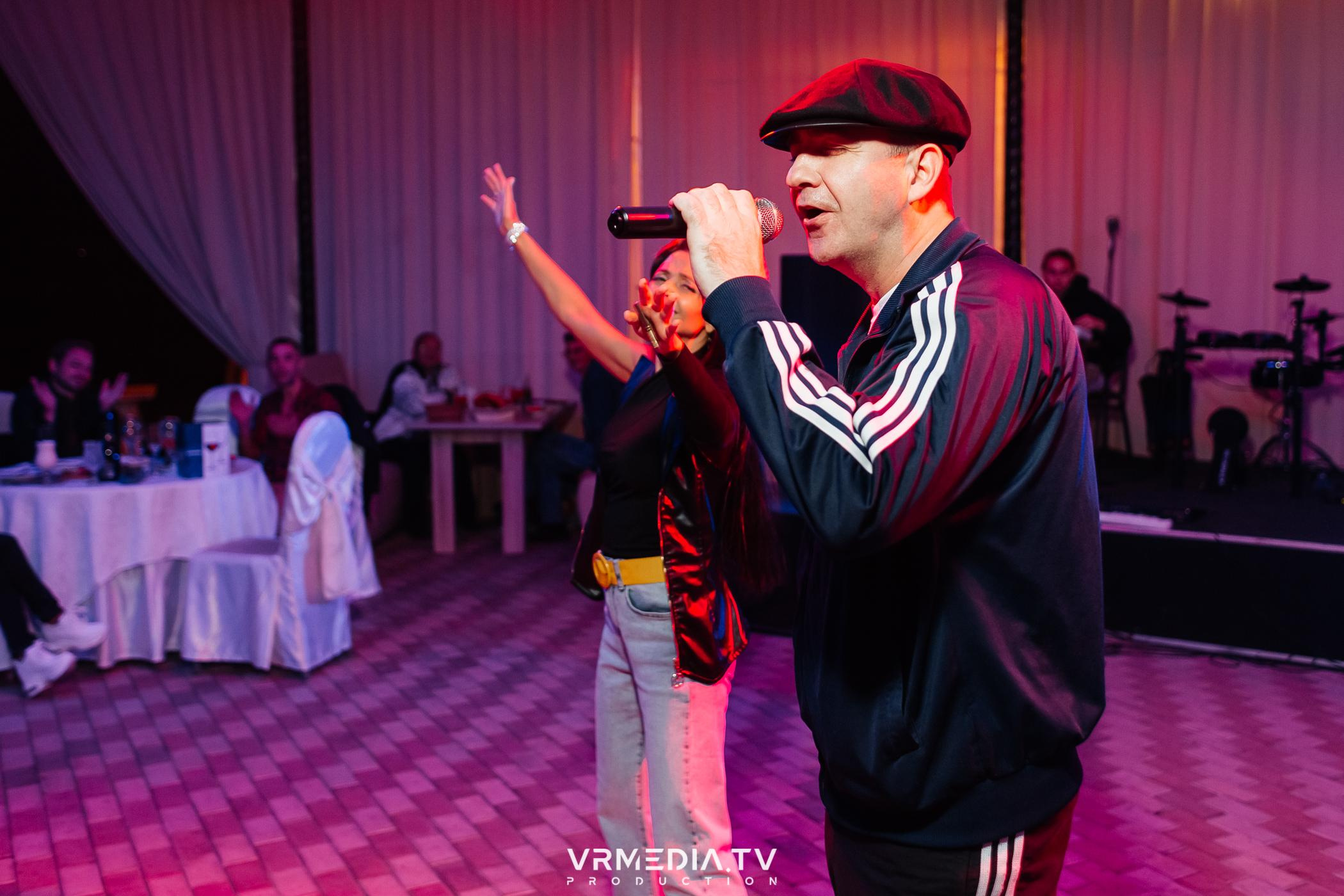 Дискотека 90-х в ресторане «Империя»