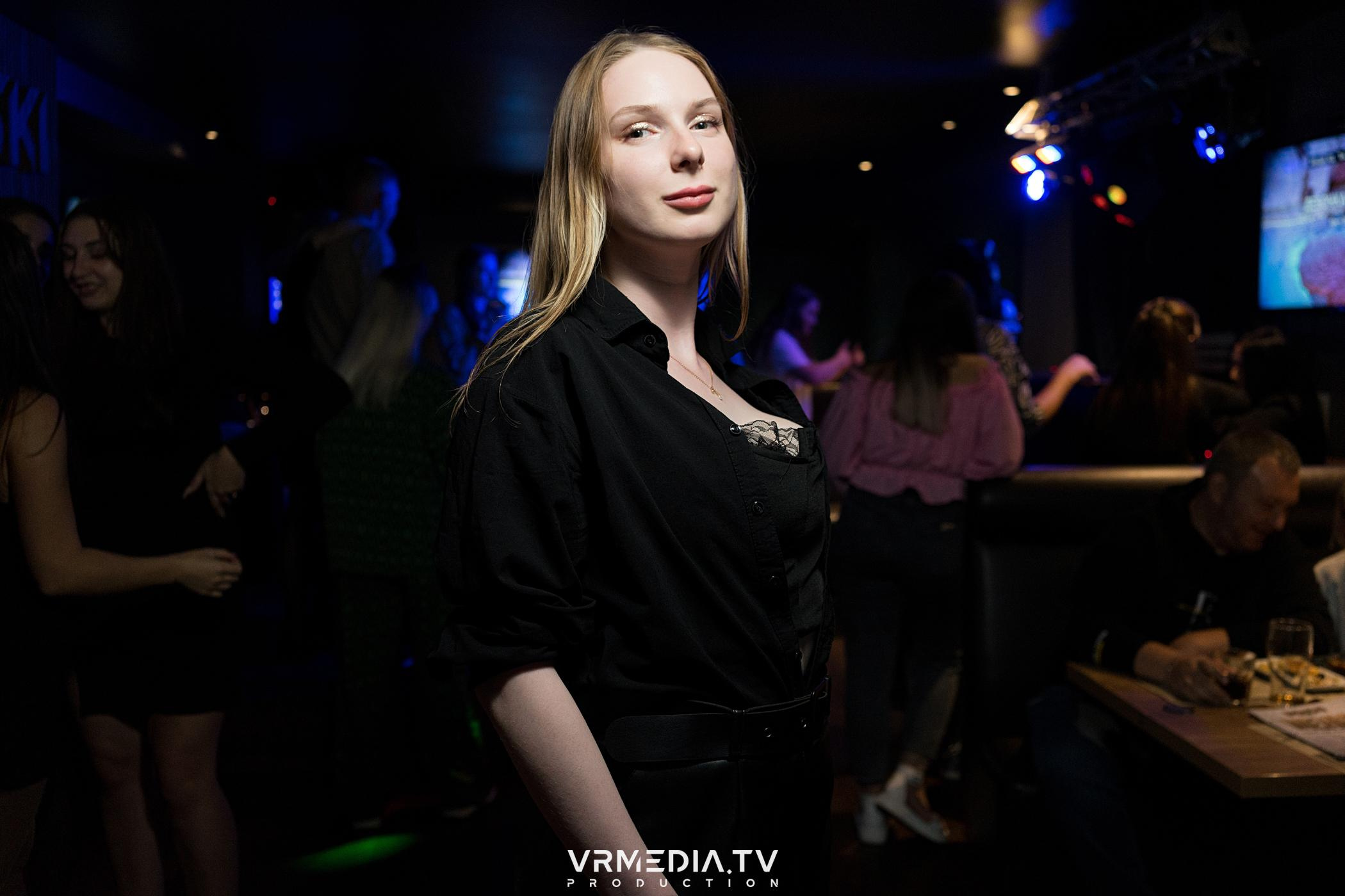 Выходные в баре «DOSKI»