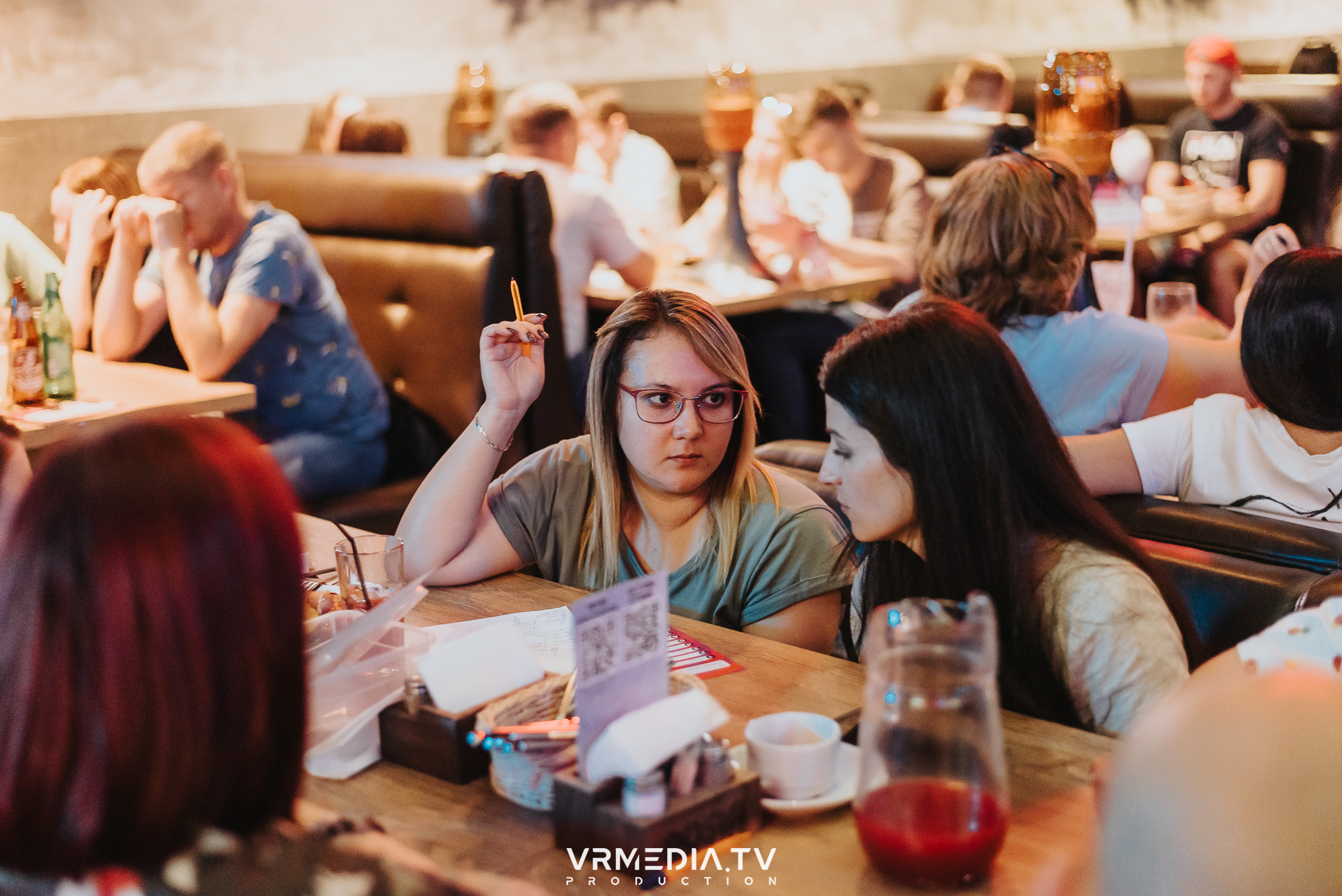 WoW QuiZ в баре «Друзья»