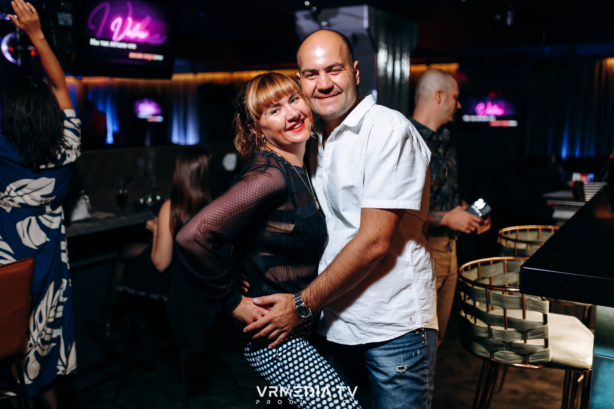 «Black Out» в караоке-баре «Volna»