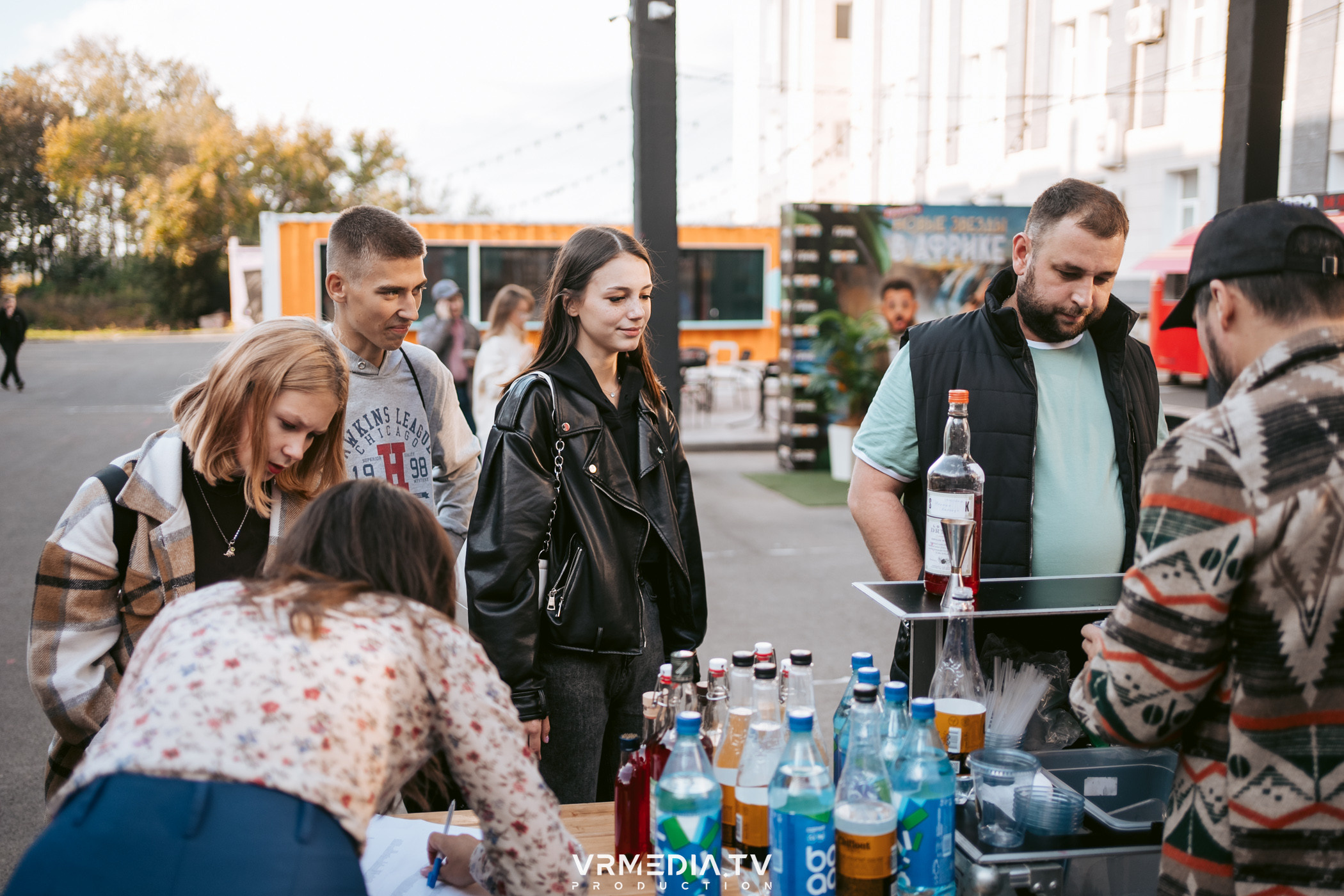 Показ нового сезона шоу «Новые звёзды в Африке» на ТНТ