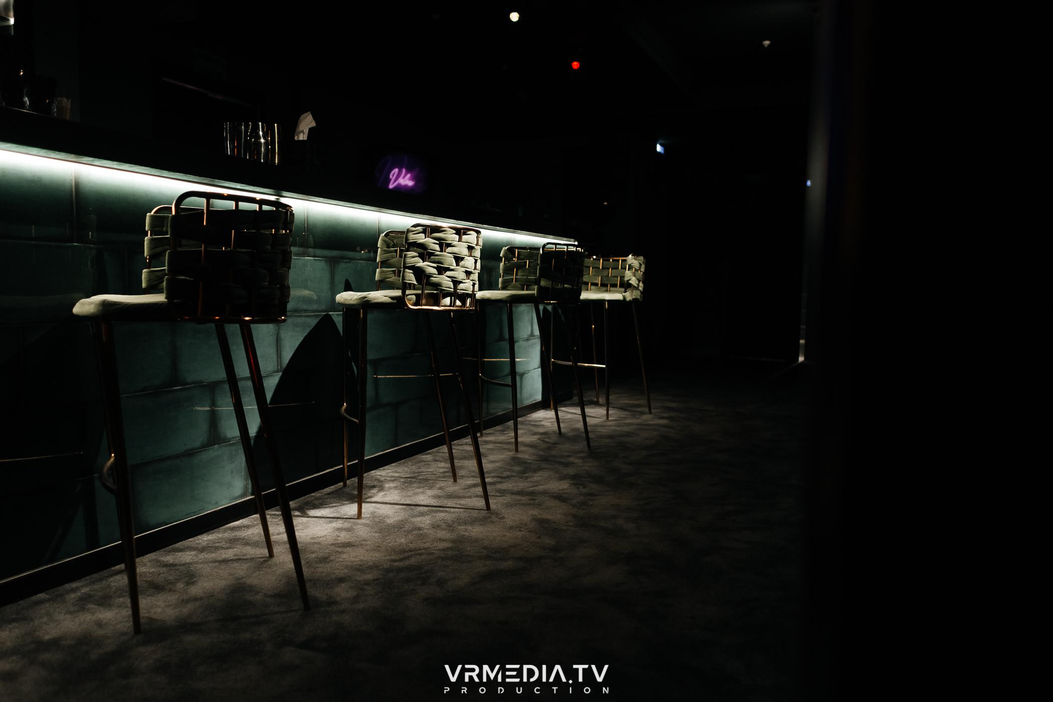 Выходные в караоке-баре «Volna»