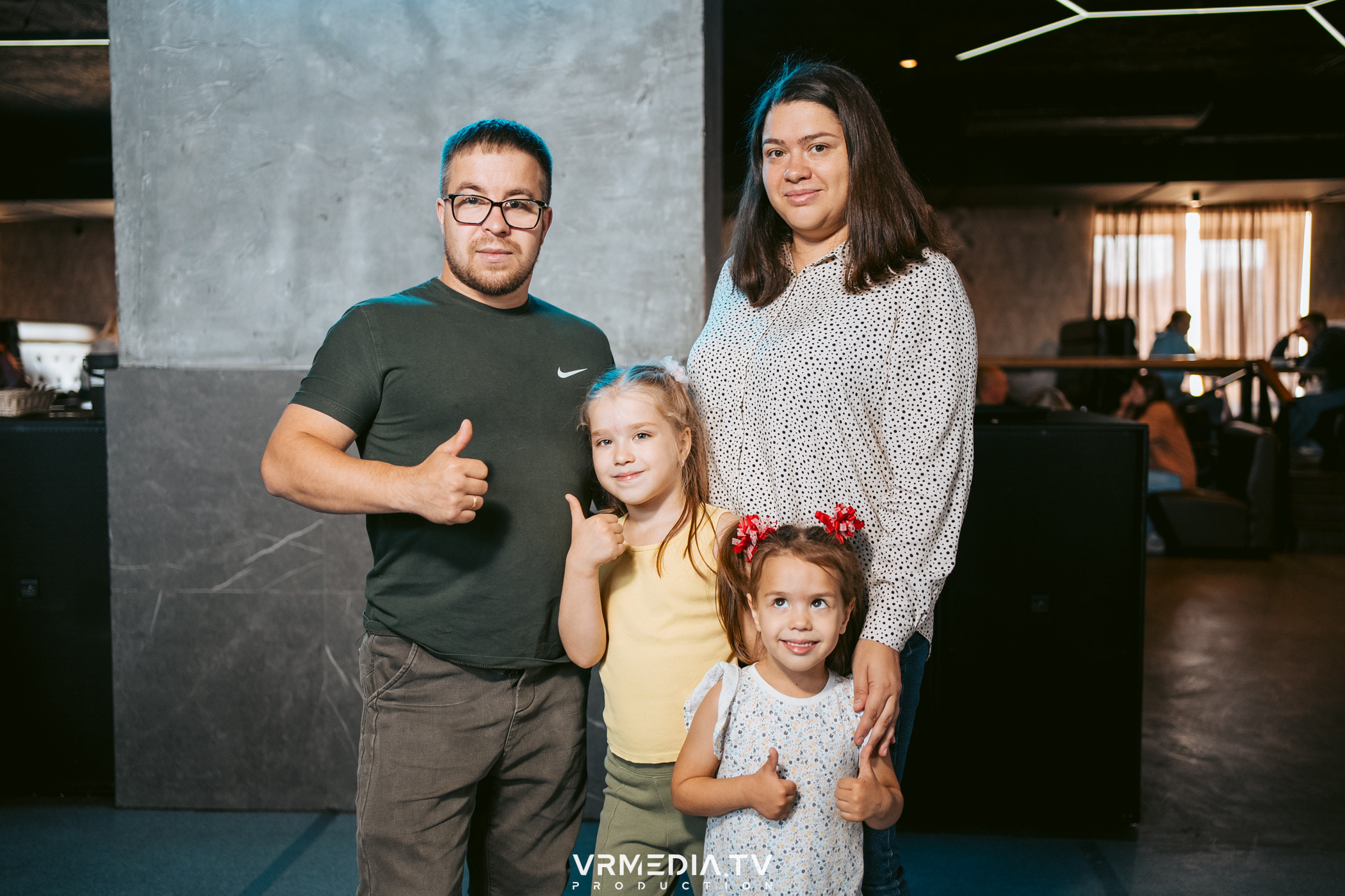 Baby time в баре «Друзья»