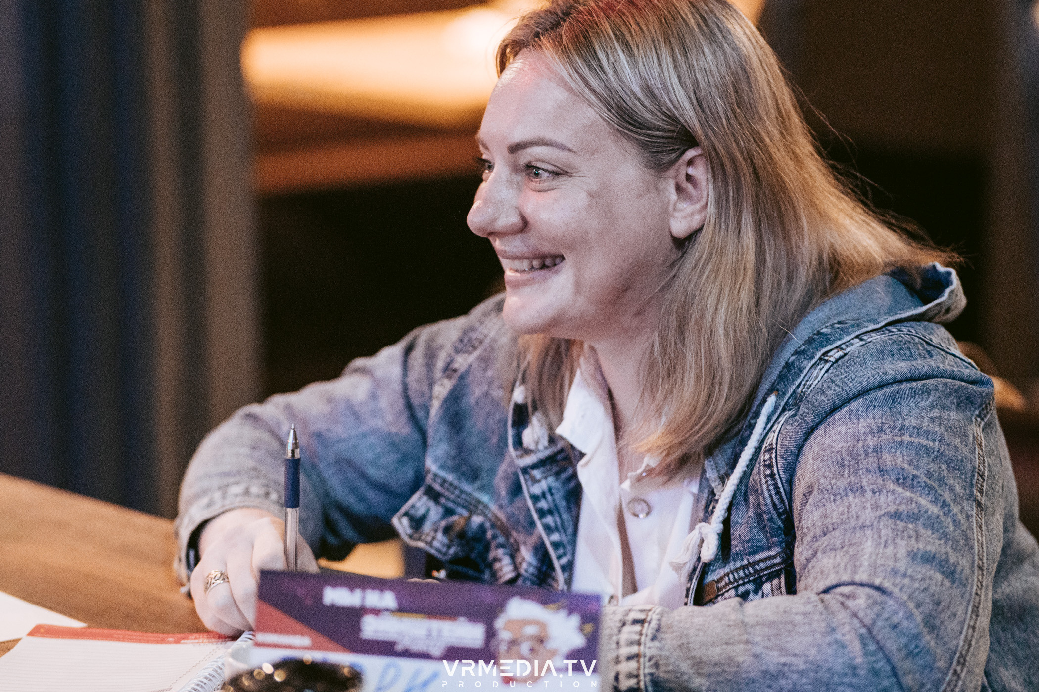 Эйнштейн party в баре «Друзья»