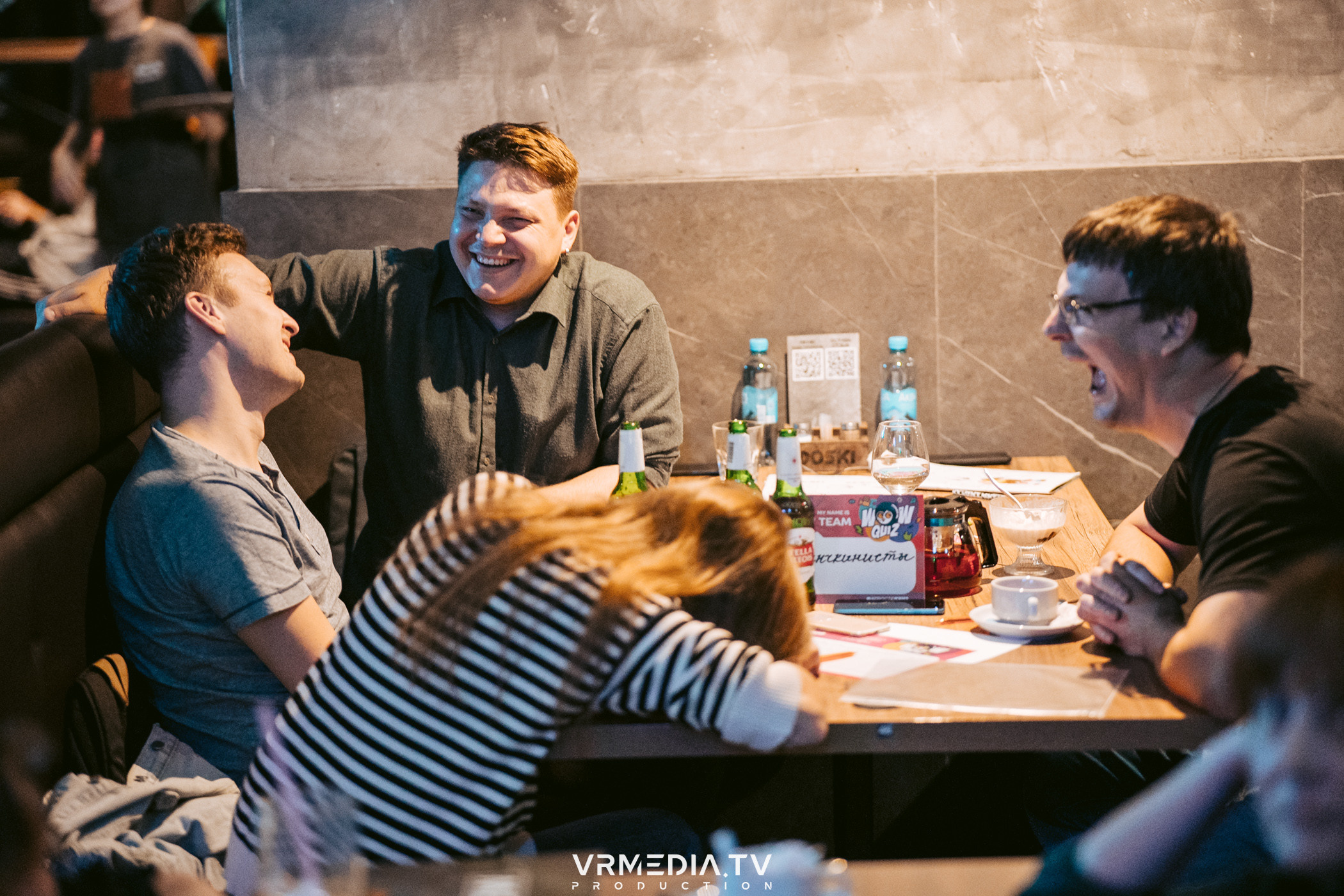 WoW QuiZ в баре «Друзья»