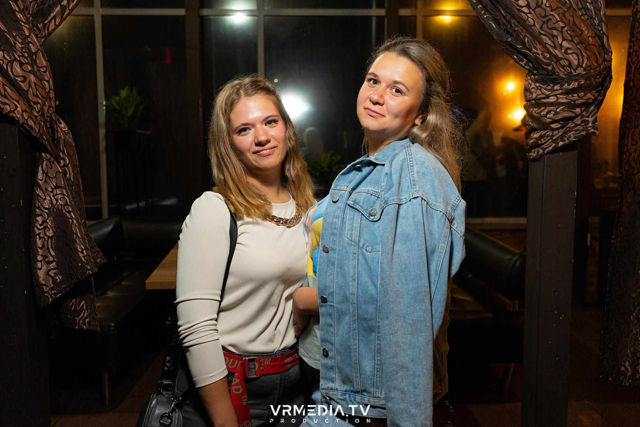 Выходные в баре «DOSKI»