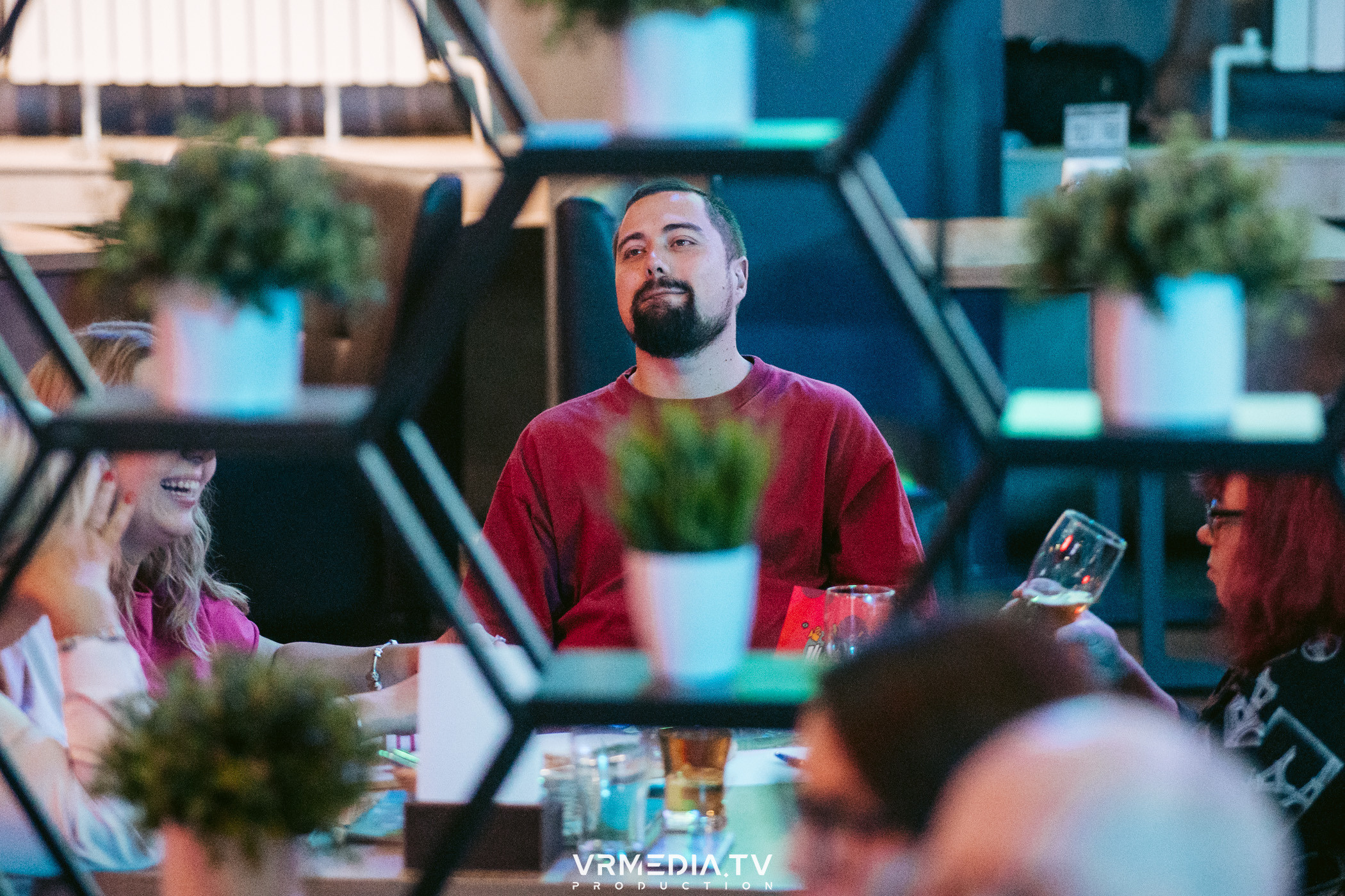 WoW QuiZ в баре «Друзья»