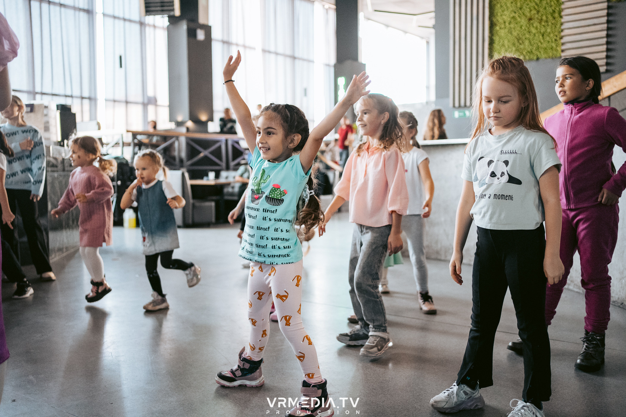 Baby time в баре «Друзья»