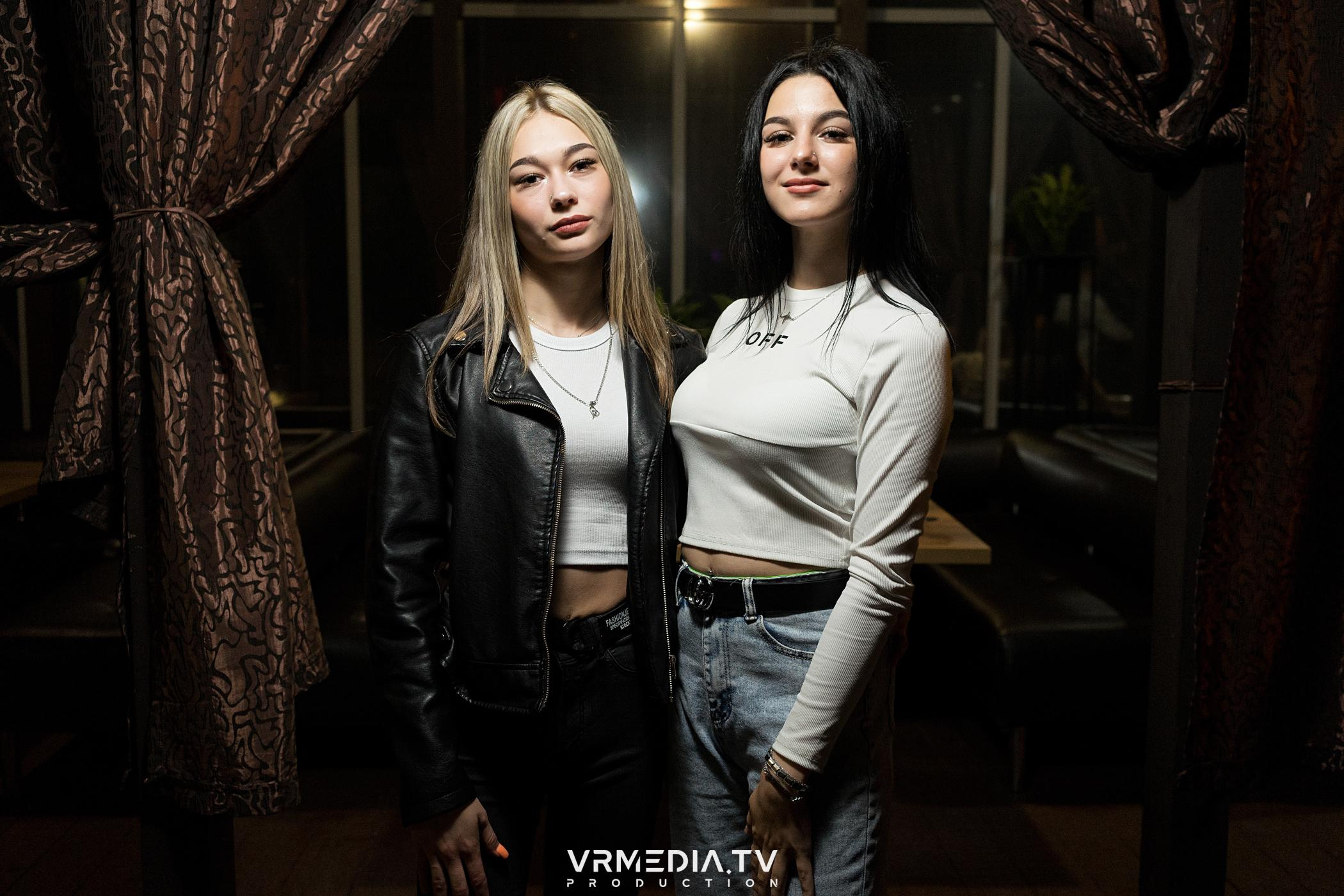 Выходные в баре «DOSKI»