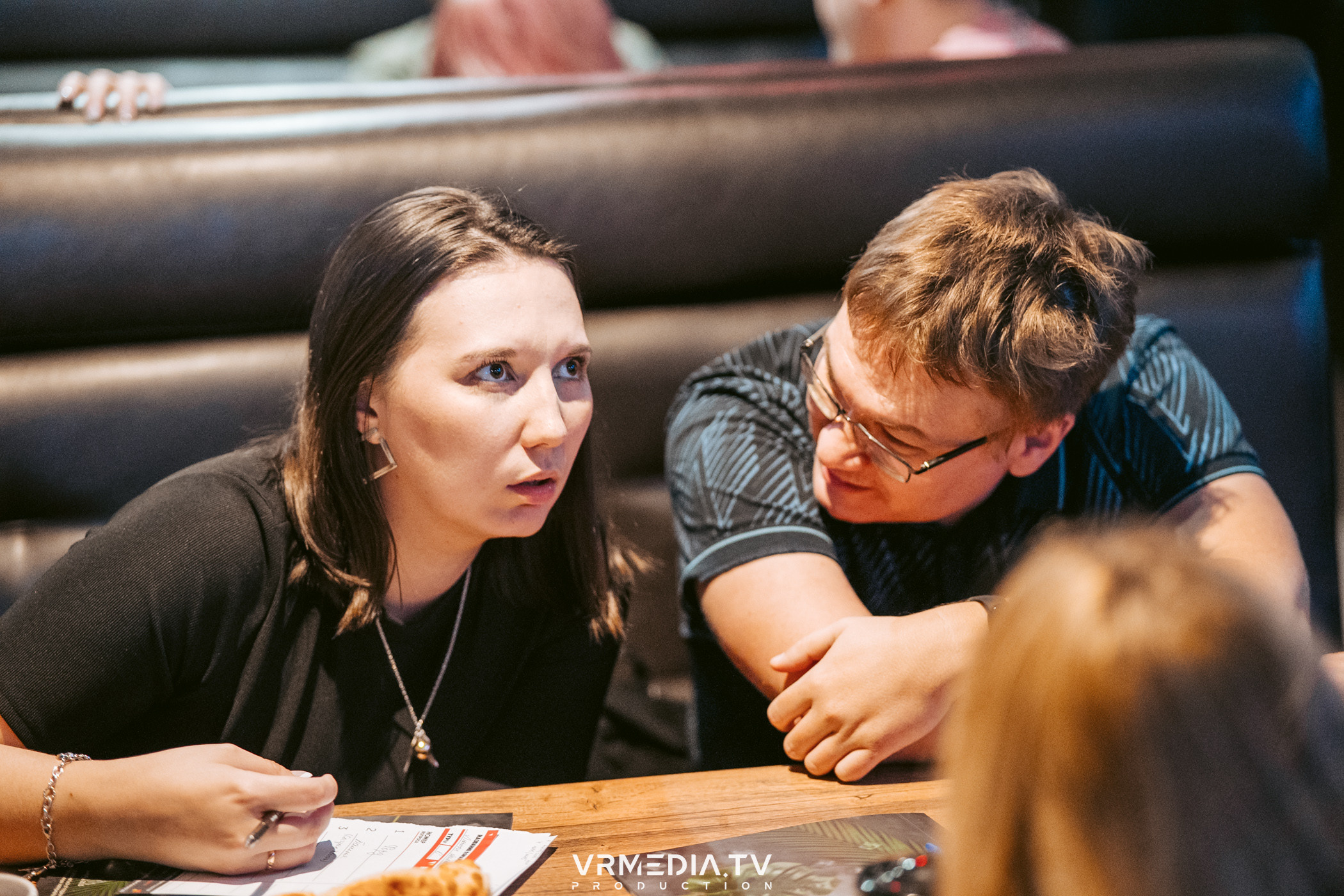 Эйнштейн party в баре «Друзья»