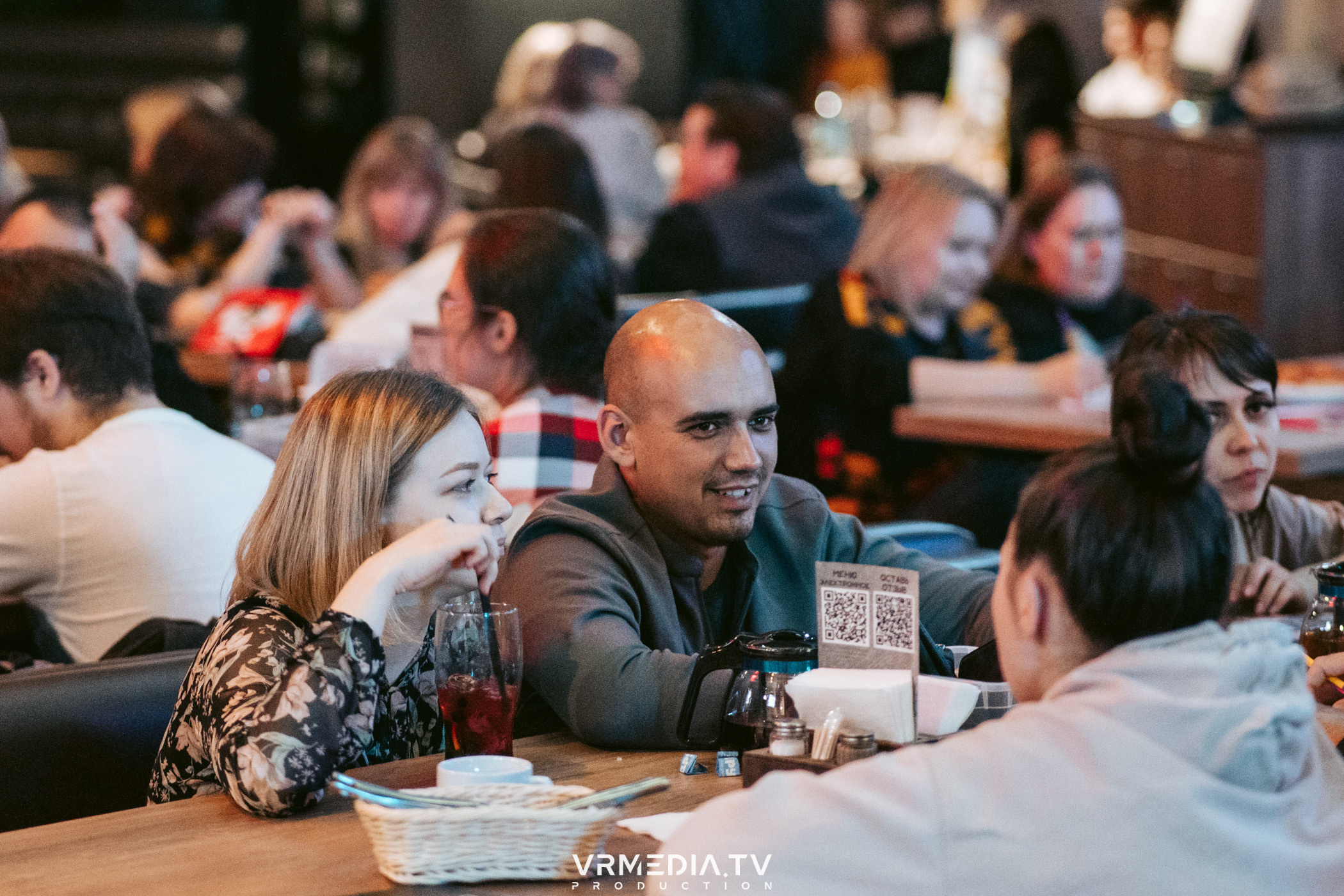 WoW QuiZ в баре «Друзья»