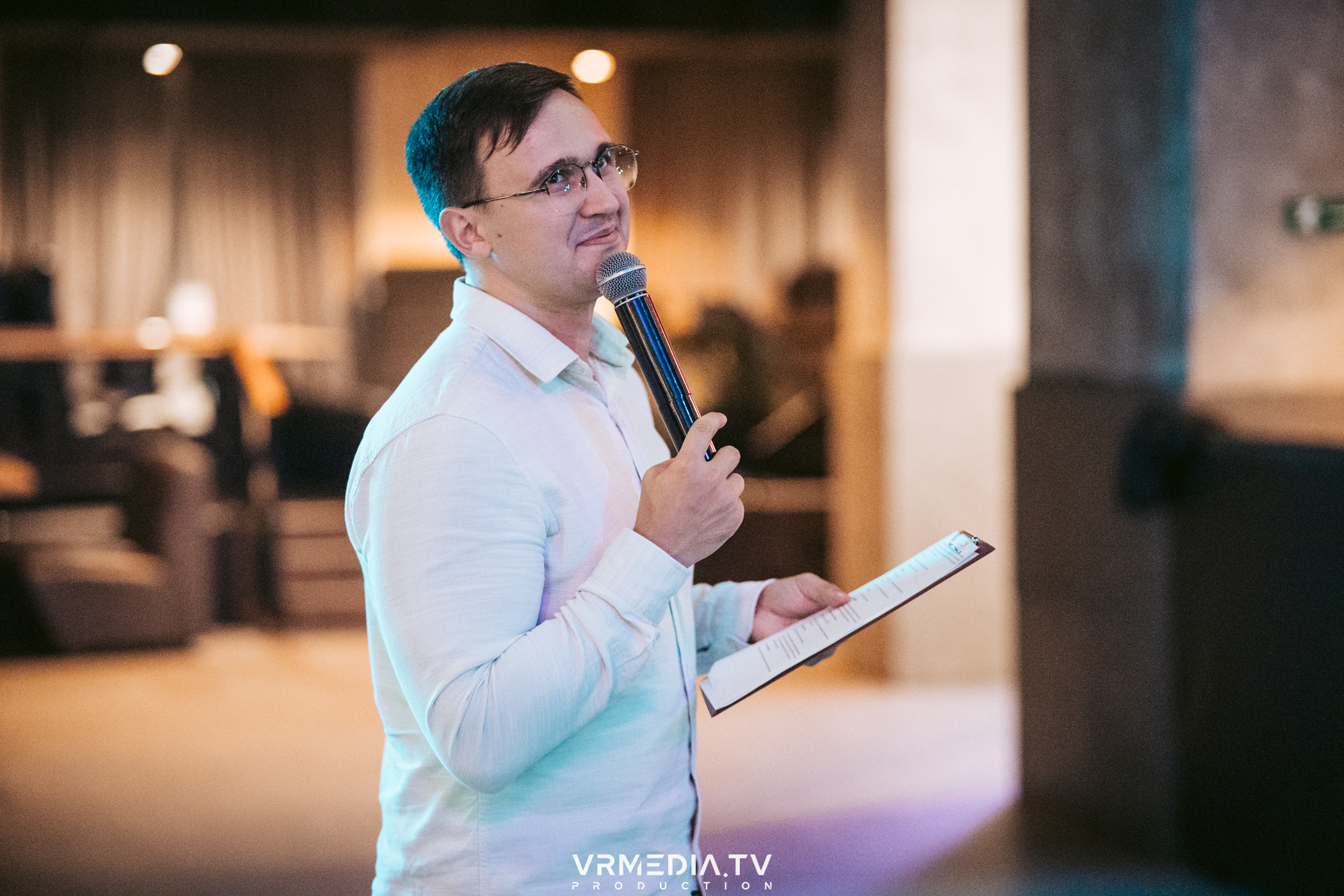 WoW QuiZ в баре «Друзья»