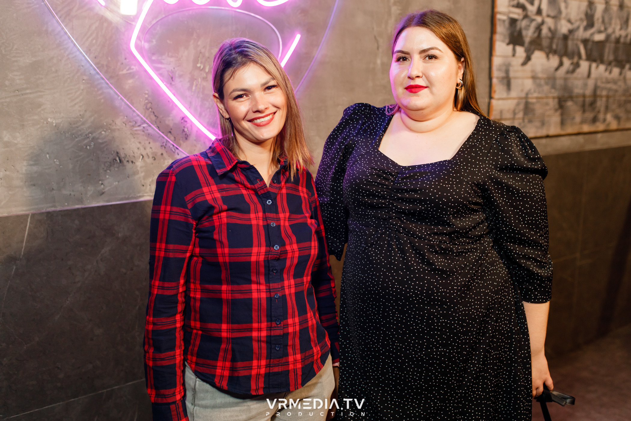 Выходные в баре «Друзья»