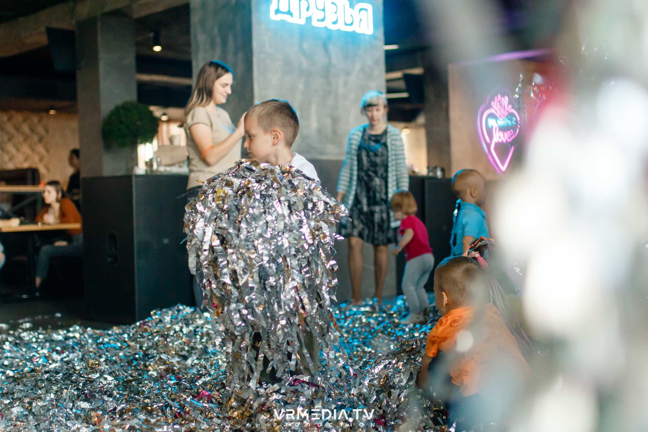 Baby time в баре «Друзья»