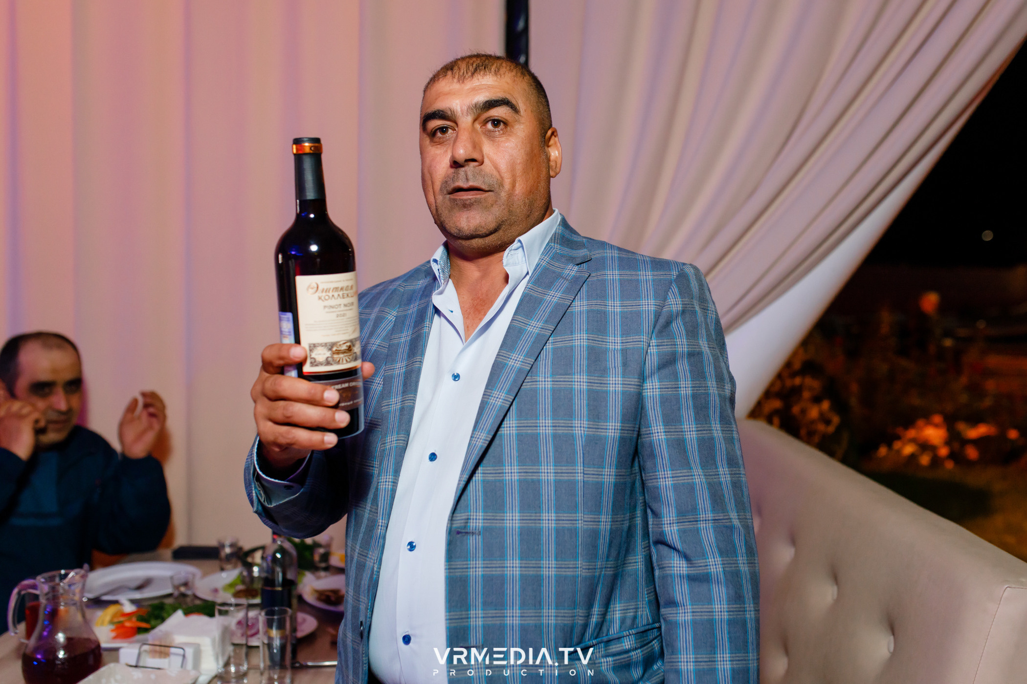 «Прошла жара» в ресторане «Империя»