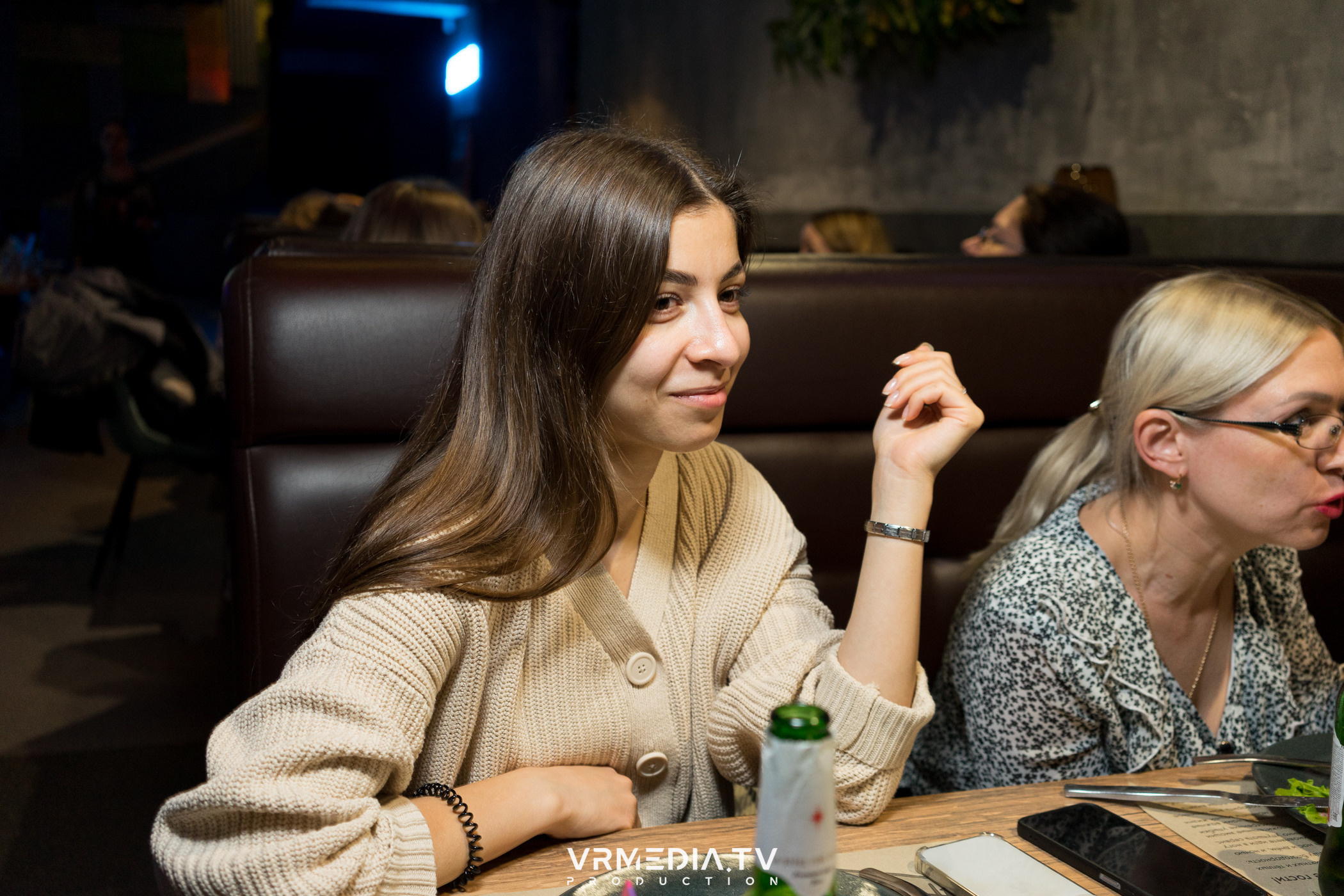 WoW QuiZ в баре «Друзья»