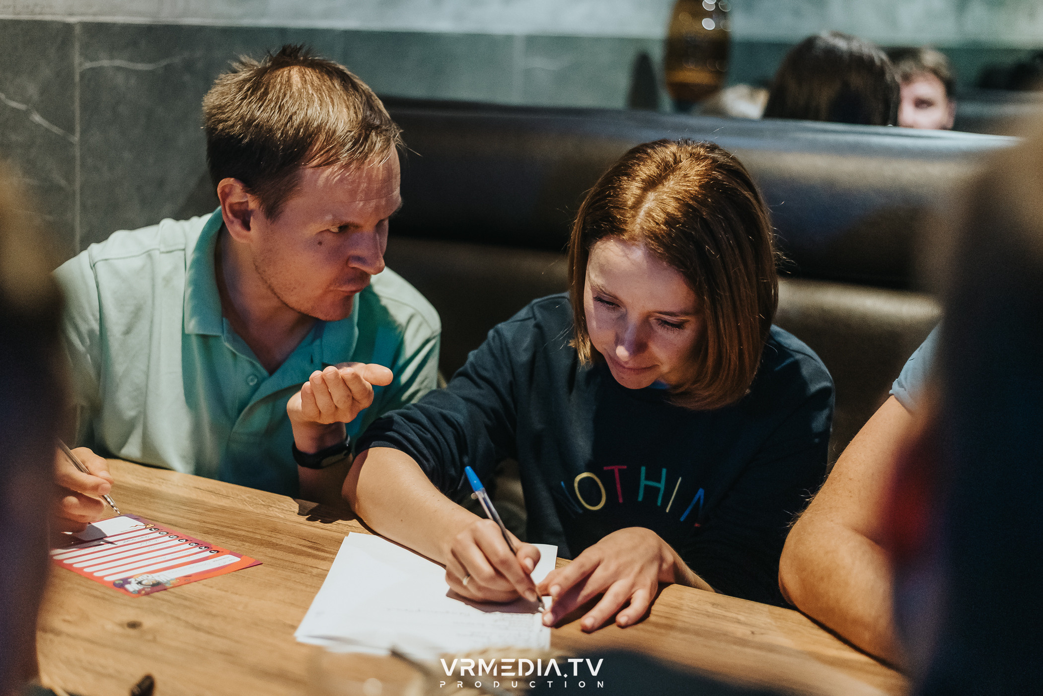 WoW QuiZ в баре «Друзья»