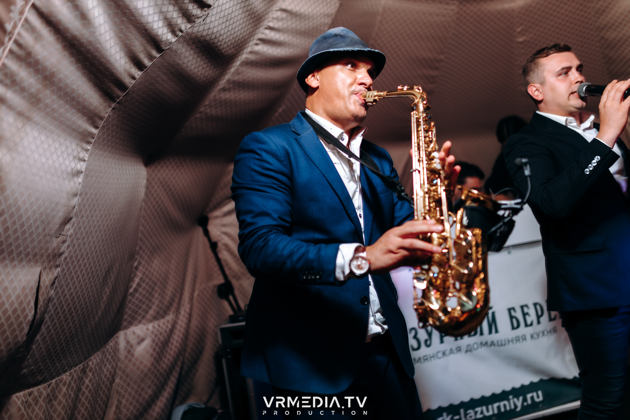 Выходные в ресторане «Лазурный берег»