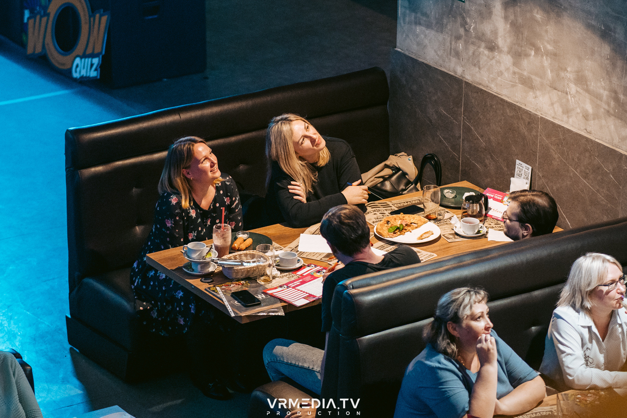 WoW QuiZ в баре «Друзья»