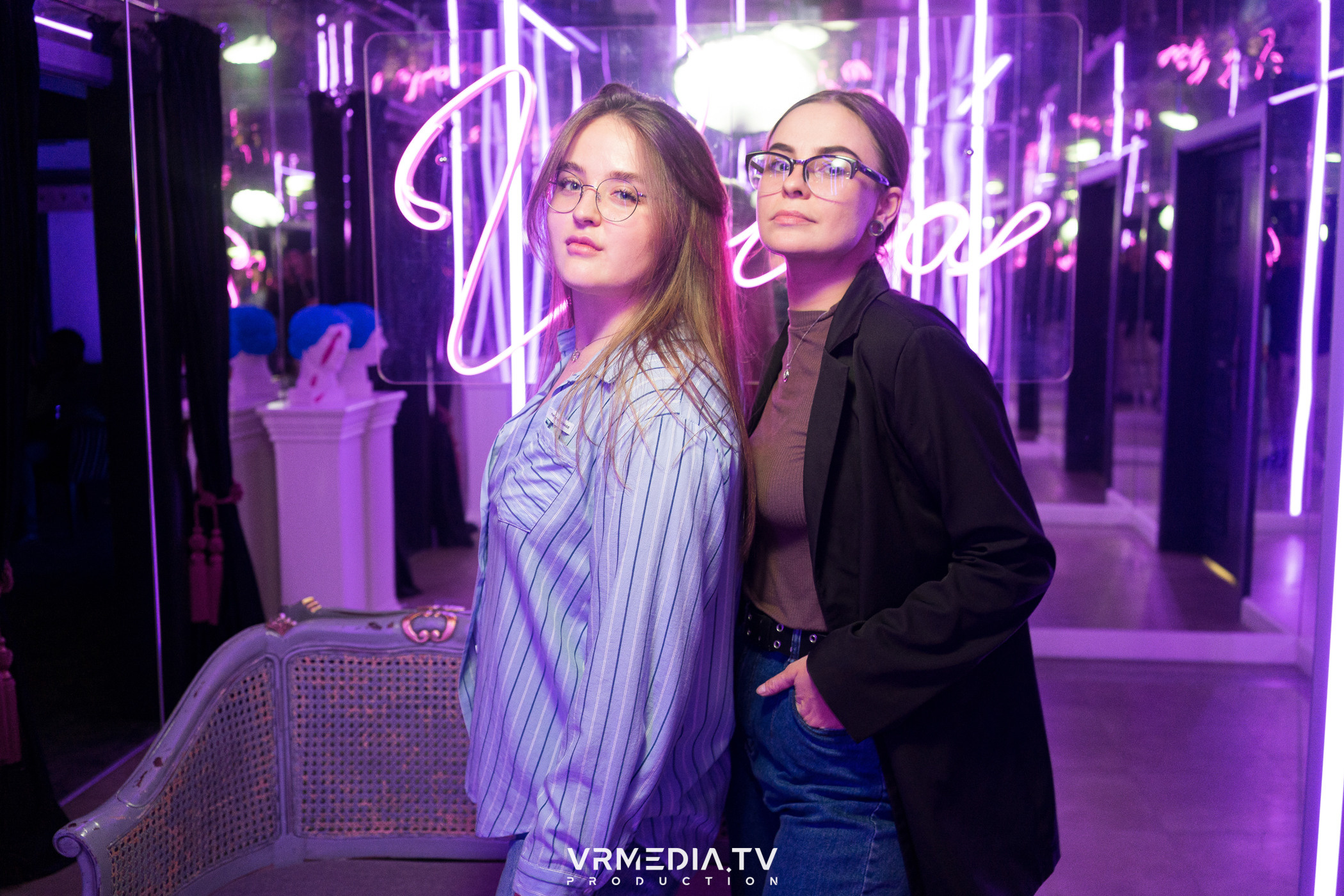 THE GOLD VOICE в караоке-баре «Volna»