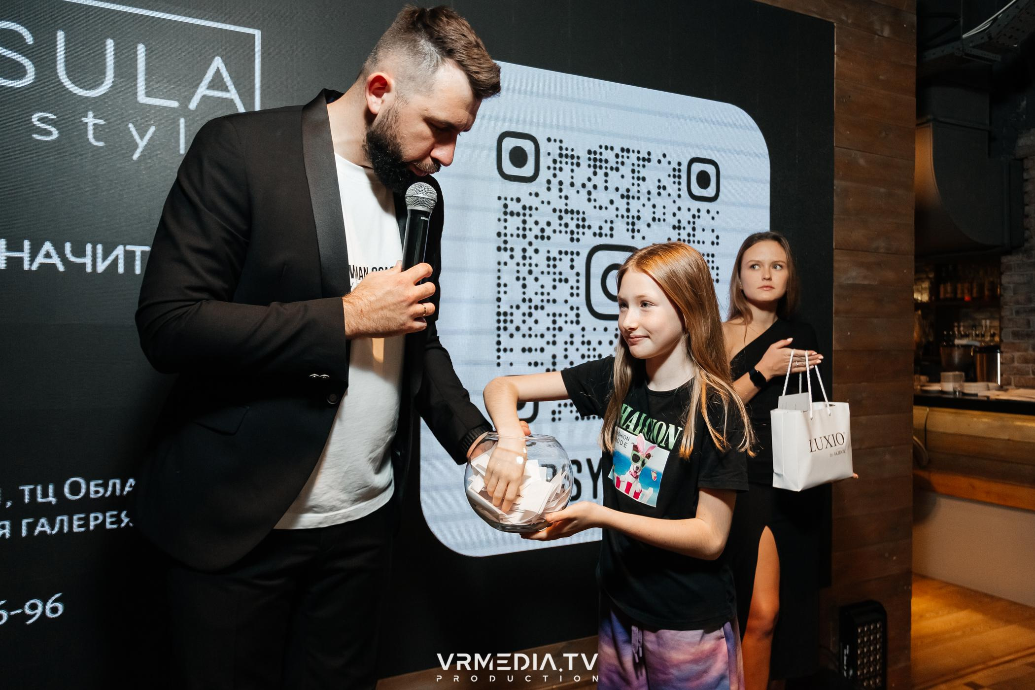 Презентация женского глянцевого журнала ICON SIBERIA MAG