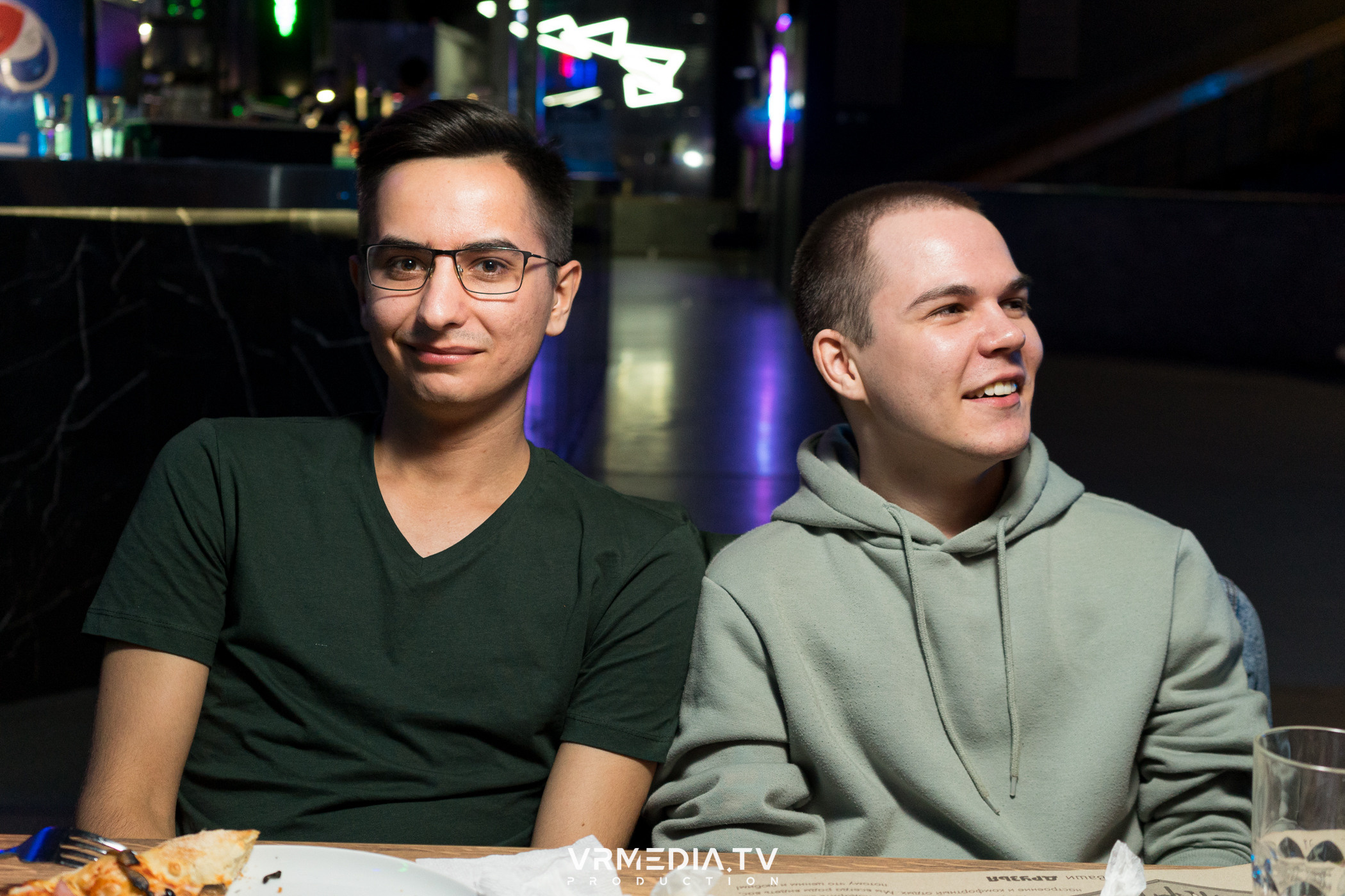 WoW QuiZ в баре «Друзья»