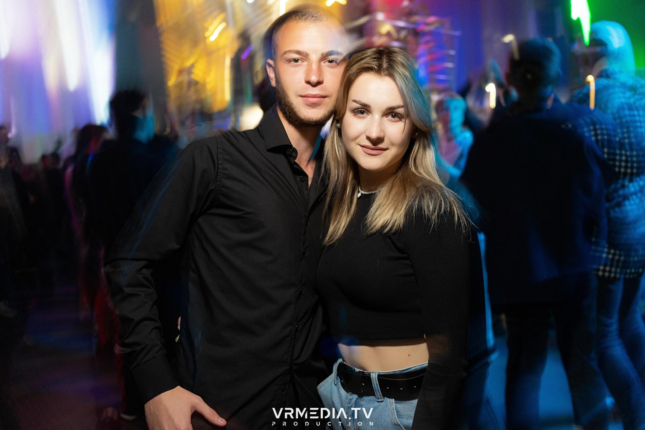 Выходные в баре «DOSKI»