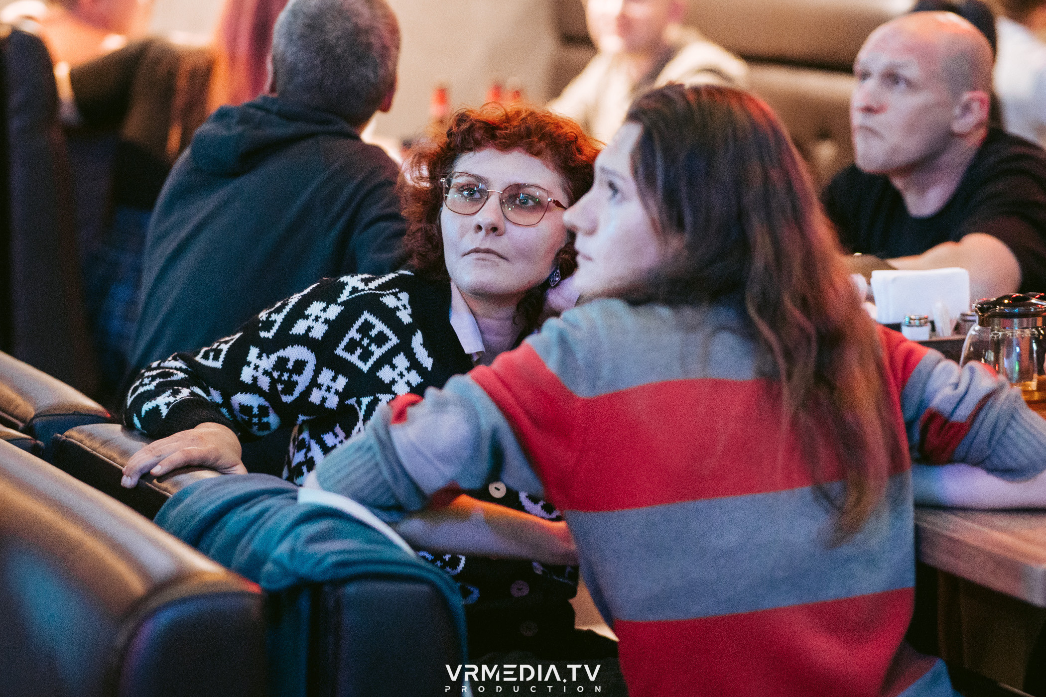 Эйнштейн party в баре «Друзья»