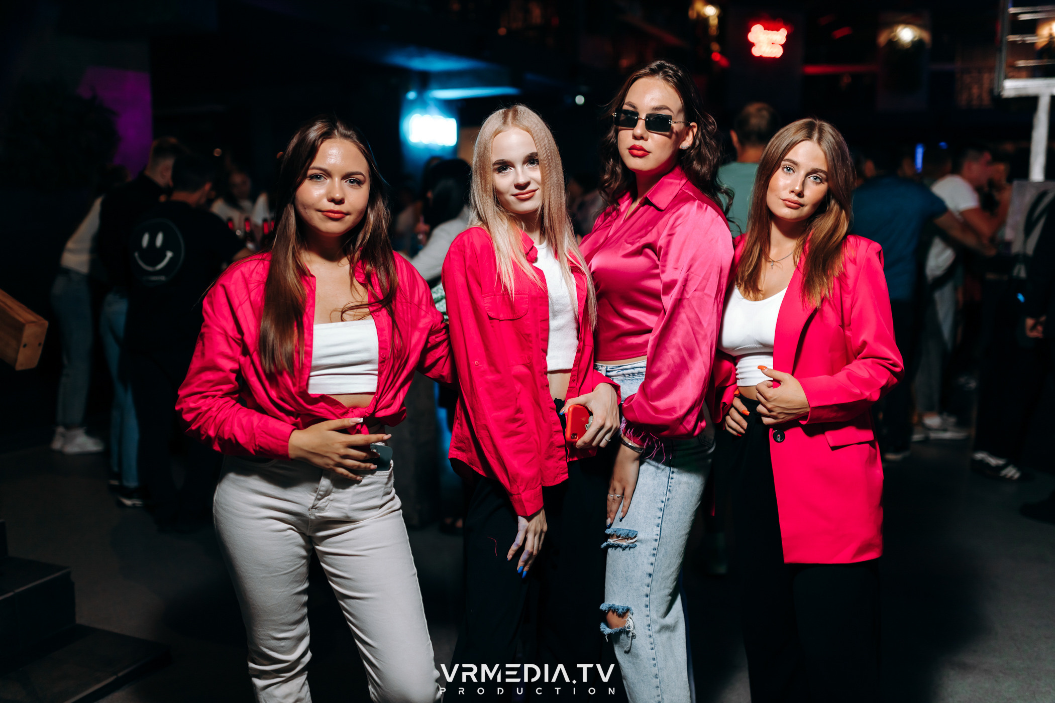 Выходные в баре «DOSKI»