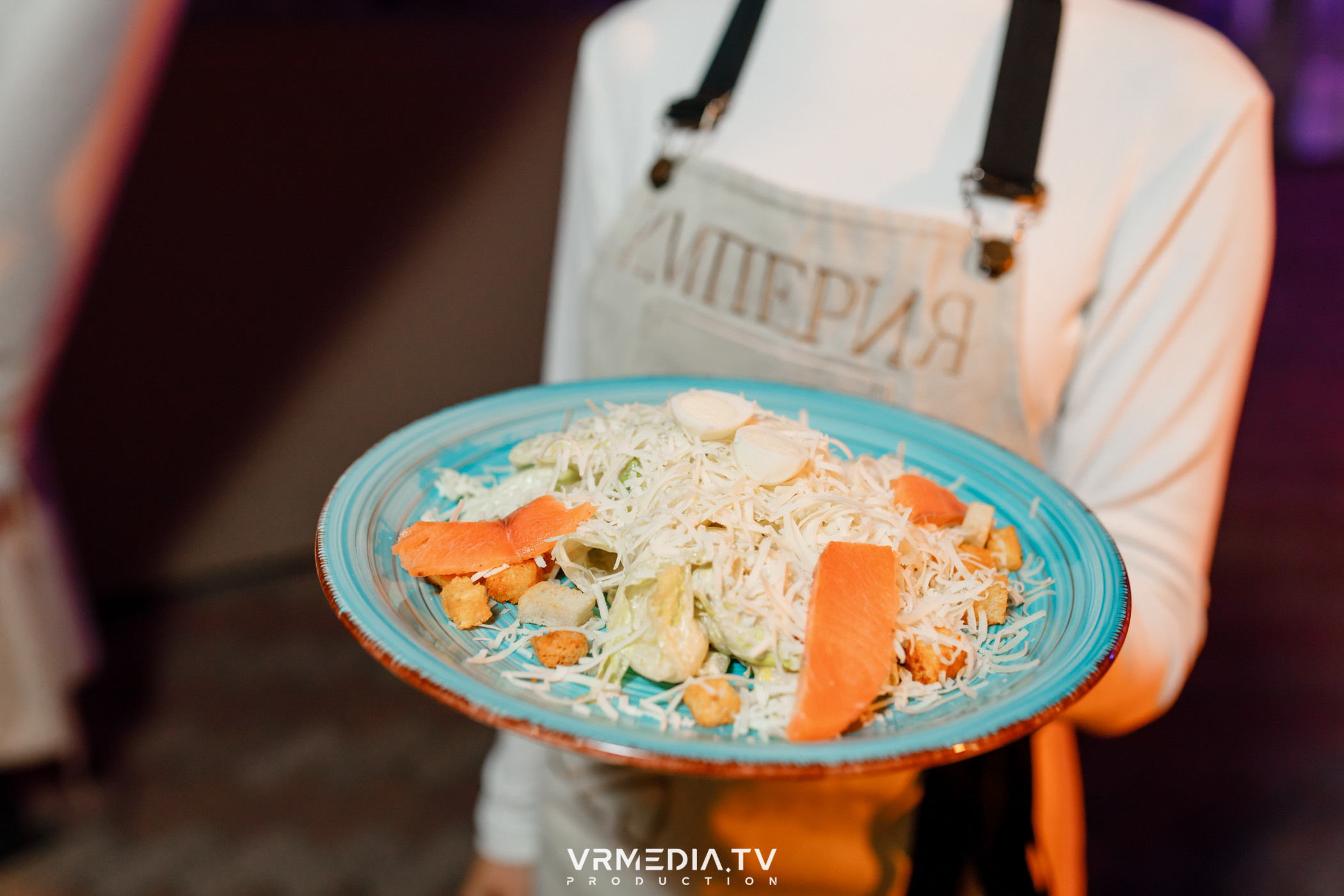 «Прошла жара» в ресторане «Империя»