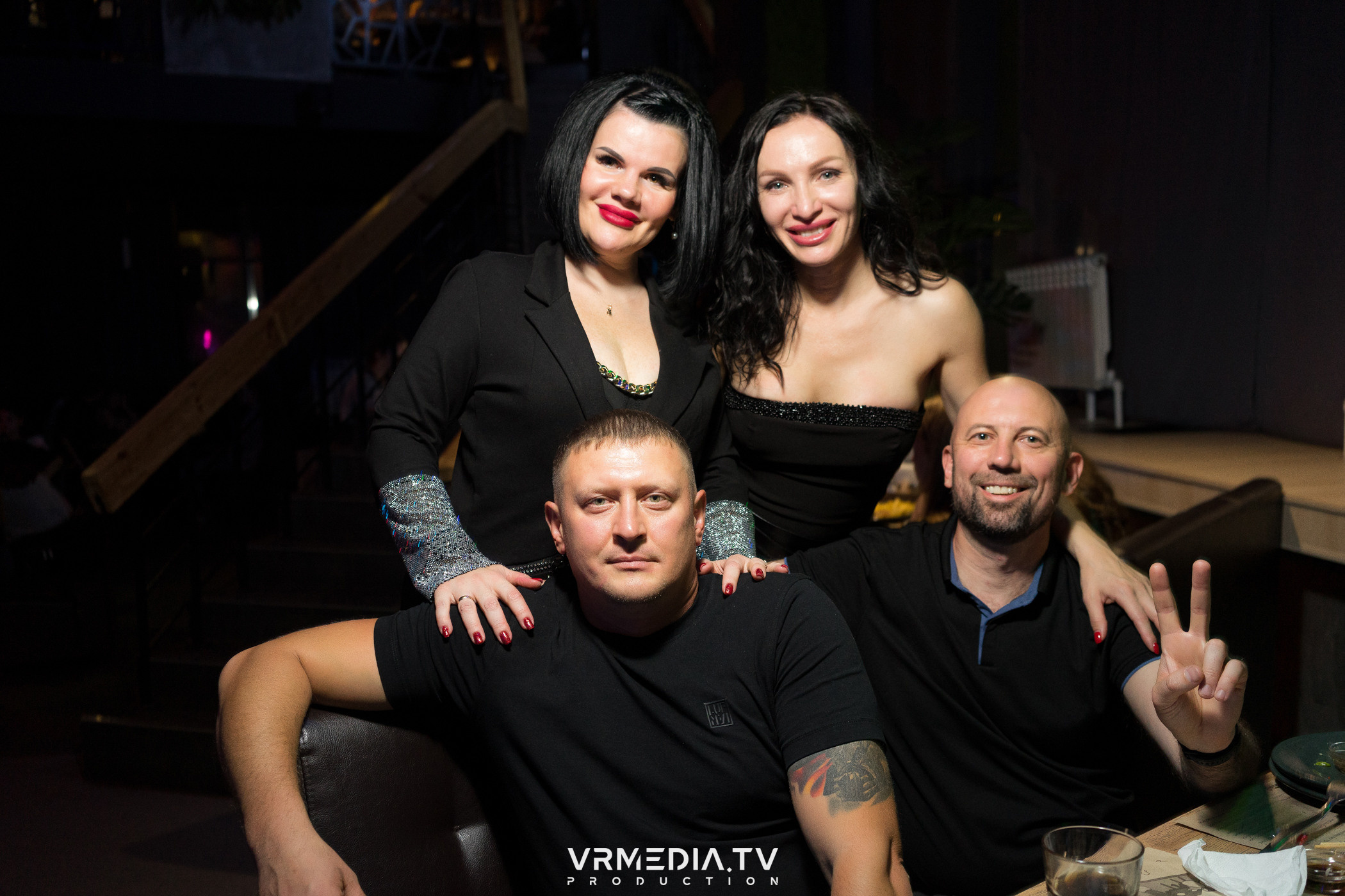 Октоберфест в баре «Друзья»