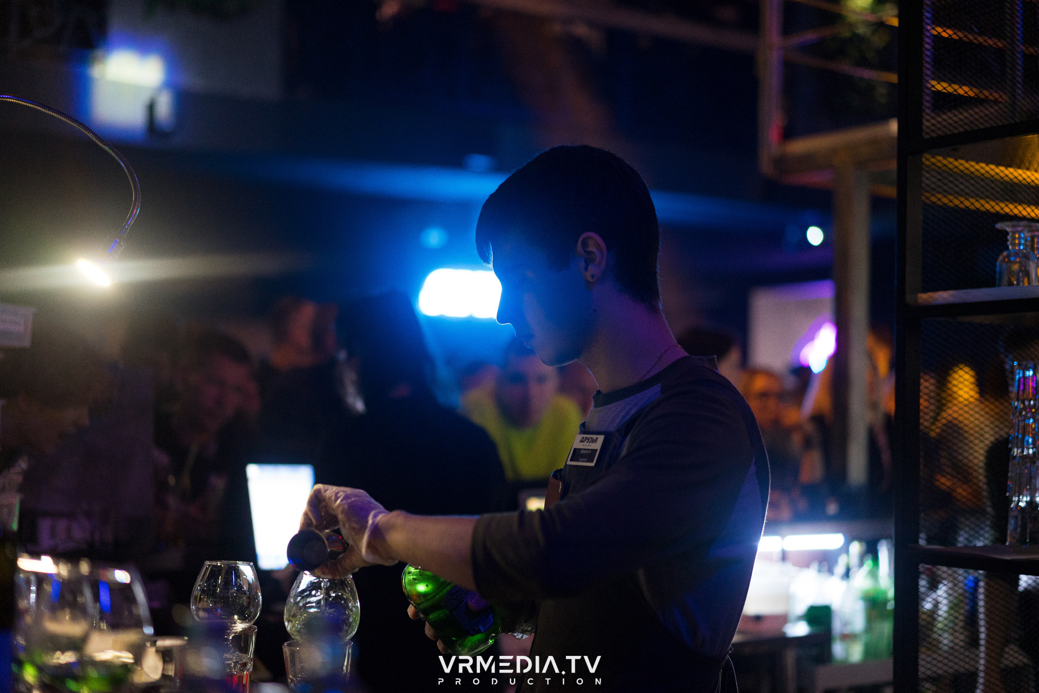 Октоберфест в баре «Друзья»