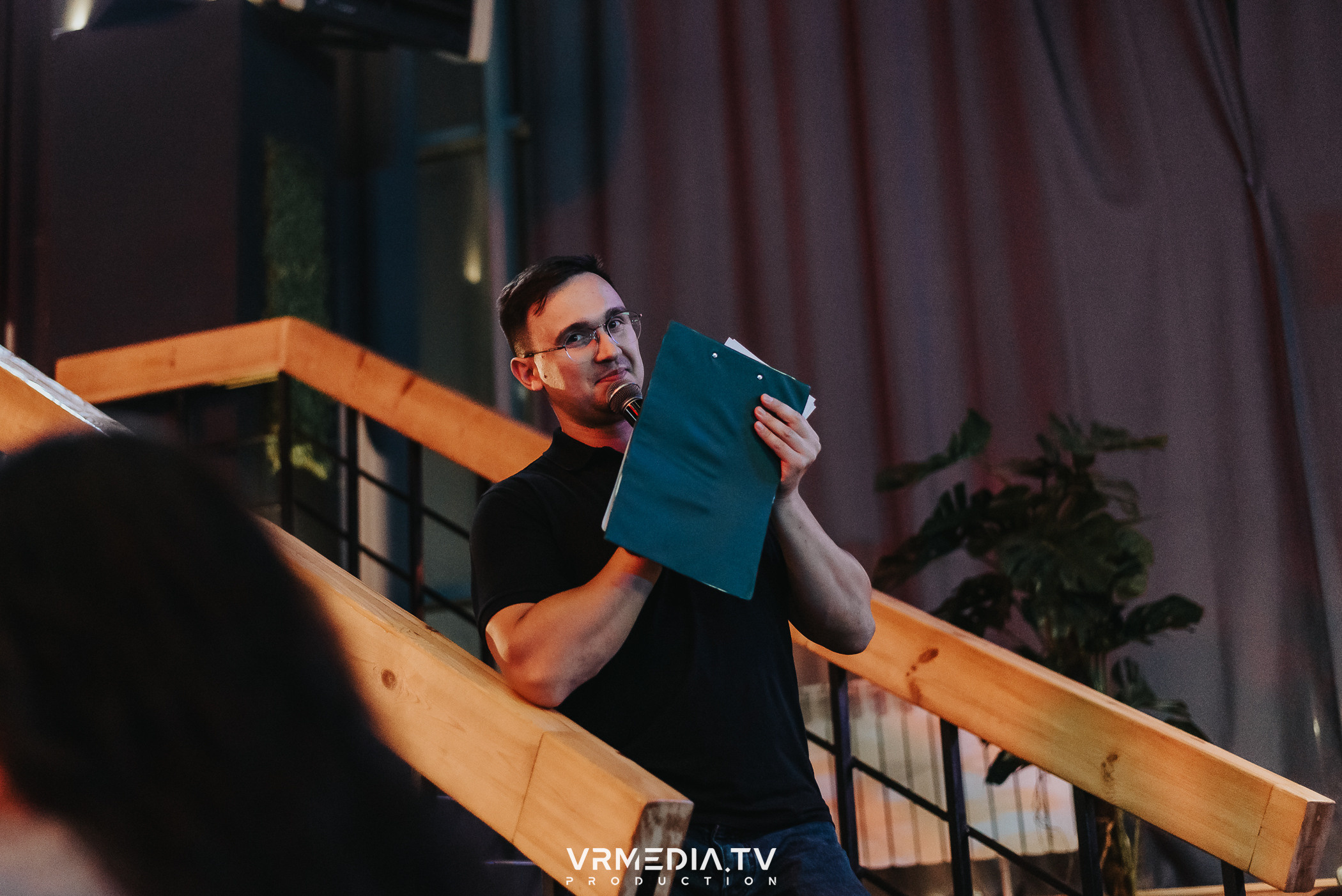 WoW QuiZ в баре «Друзья»