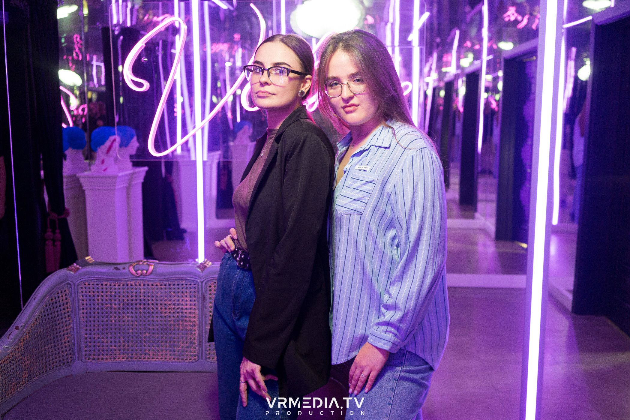 THE GOLD VOICE в караоке-баре «Volna»