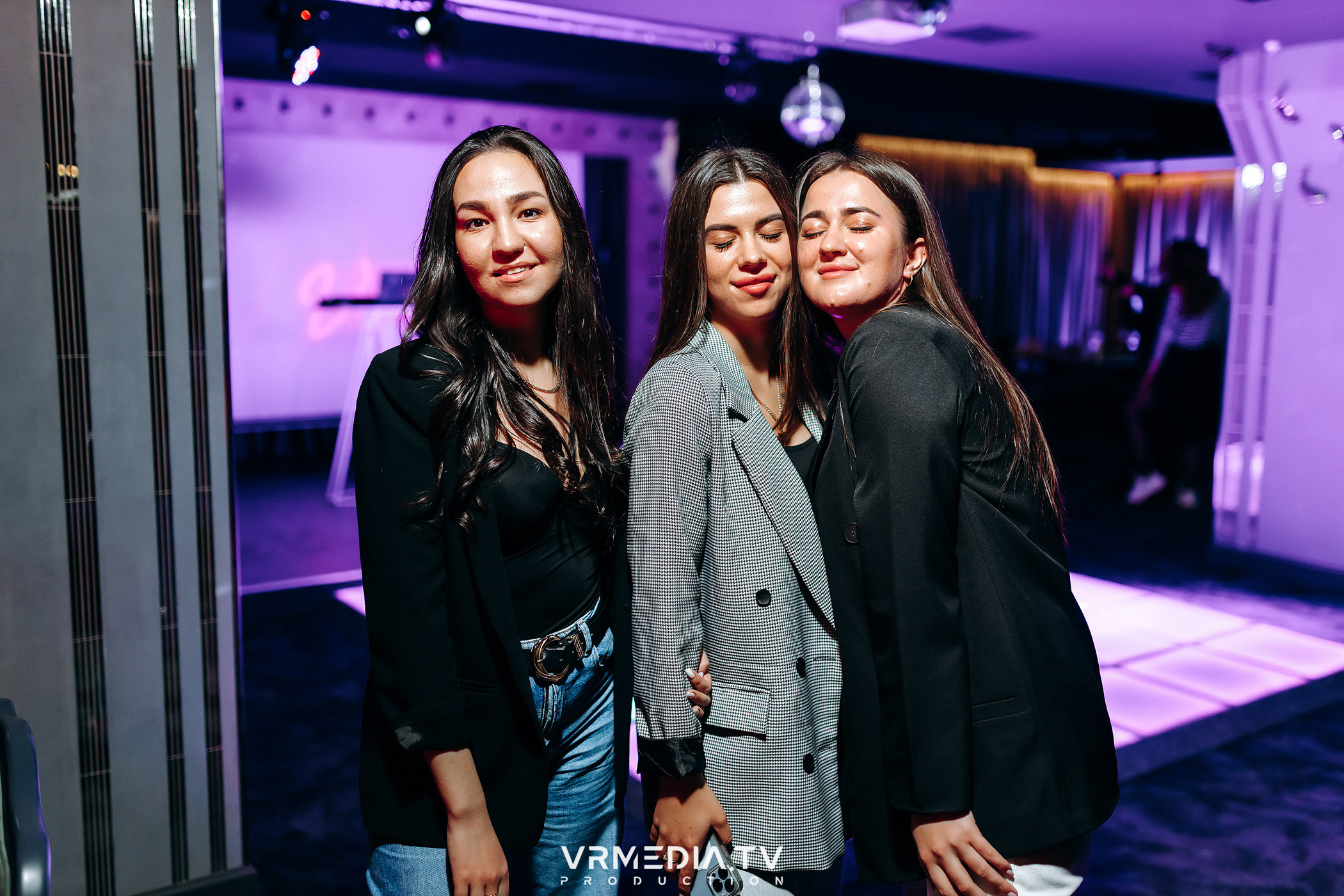 TOP CHART в караоке-баре «Volna»