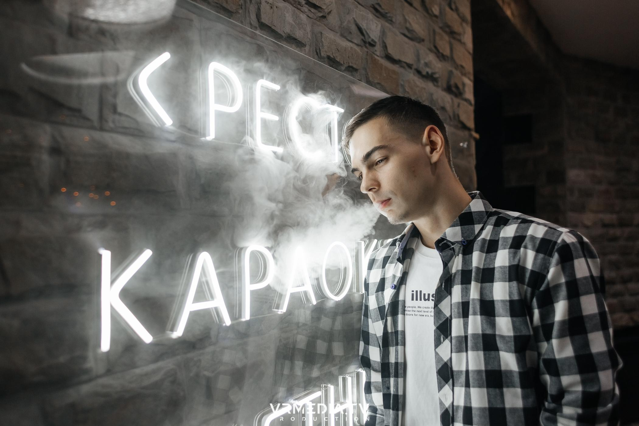 Выходные в караоке-баре «Volna»