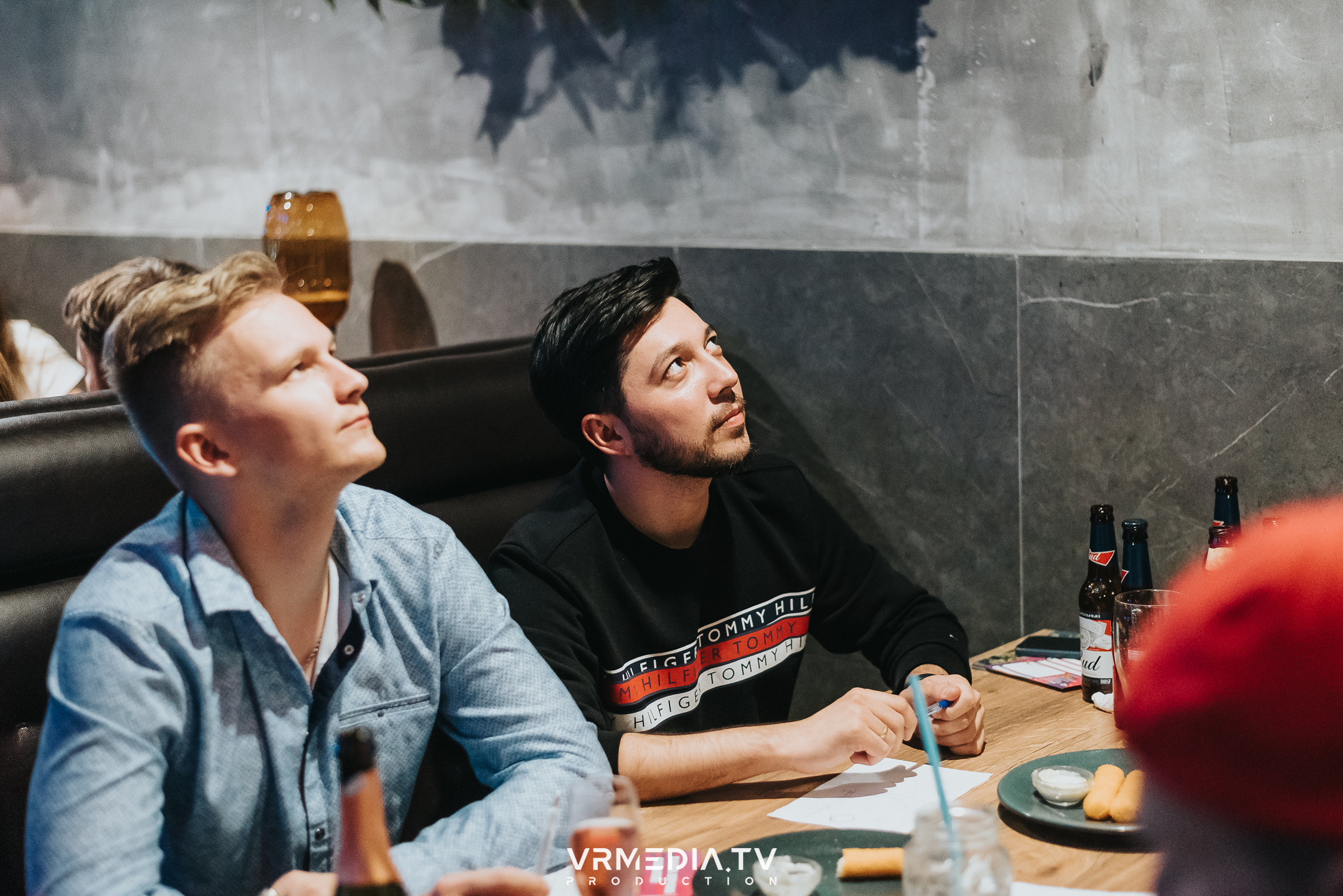 WoW QuiZ в баре «Друзья»