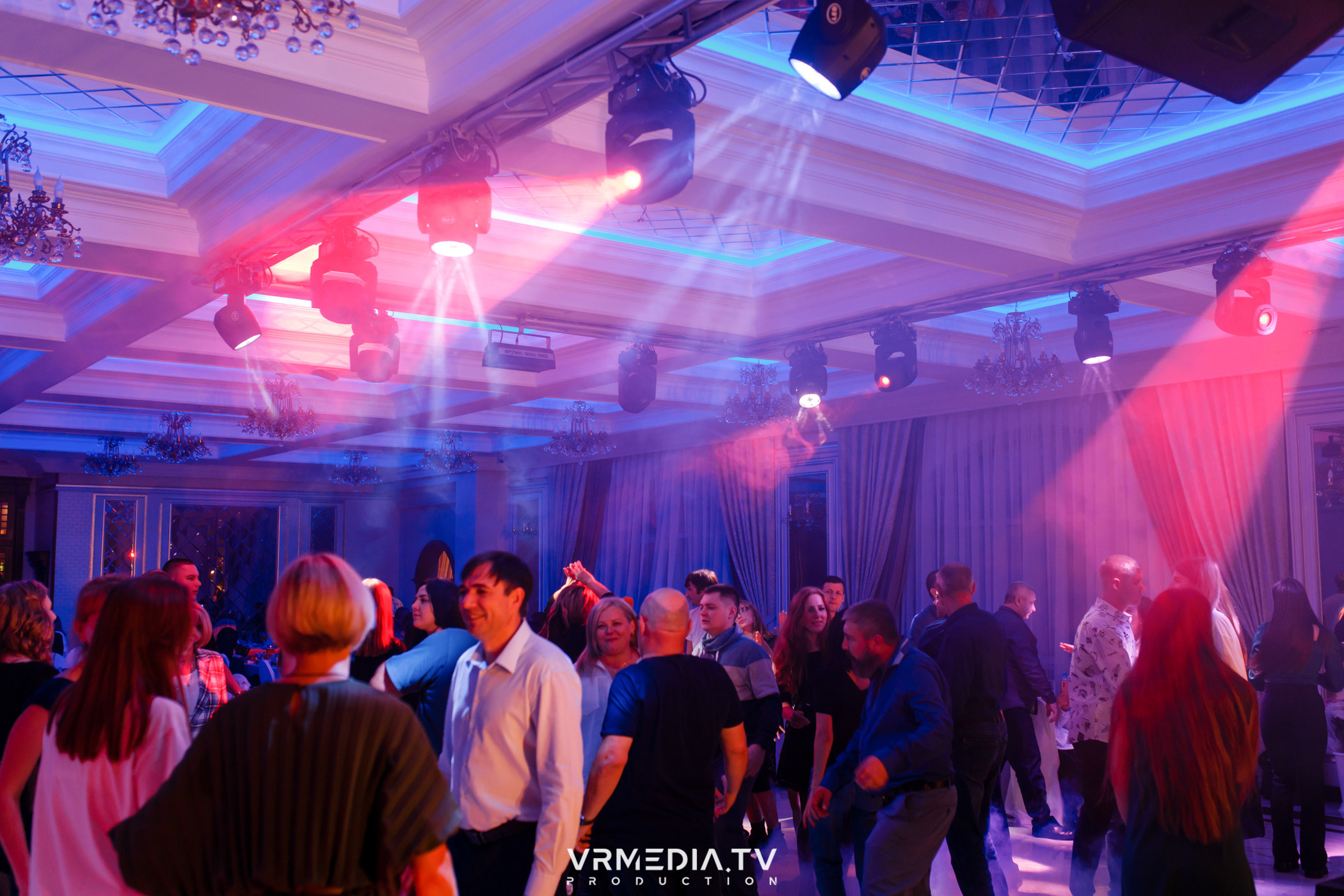 Выходные в ресторане «Лазурный берег»