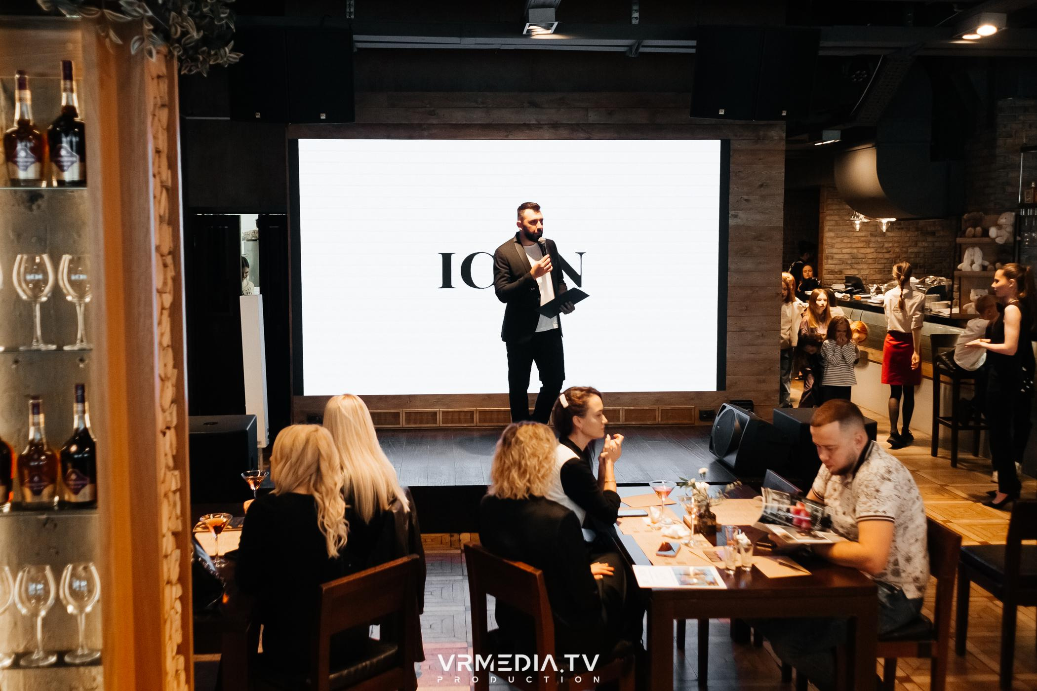 Презентация женского глянцевого журнала ICON SIBERIA MAG